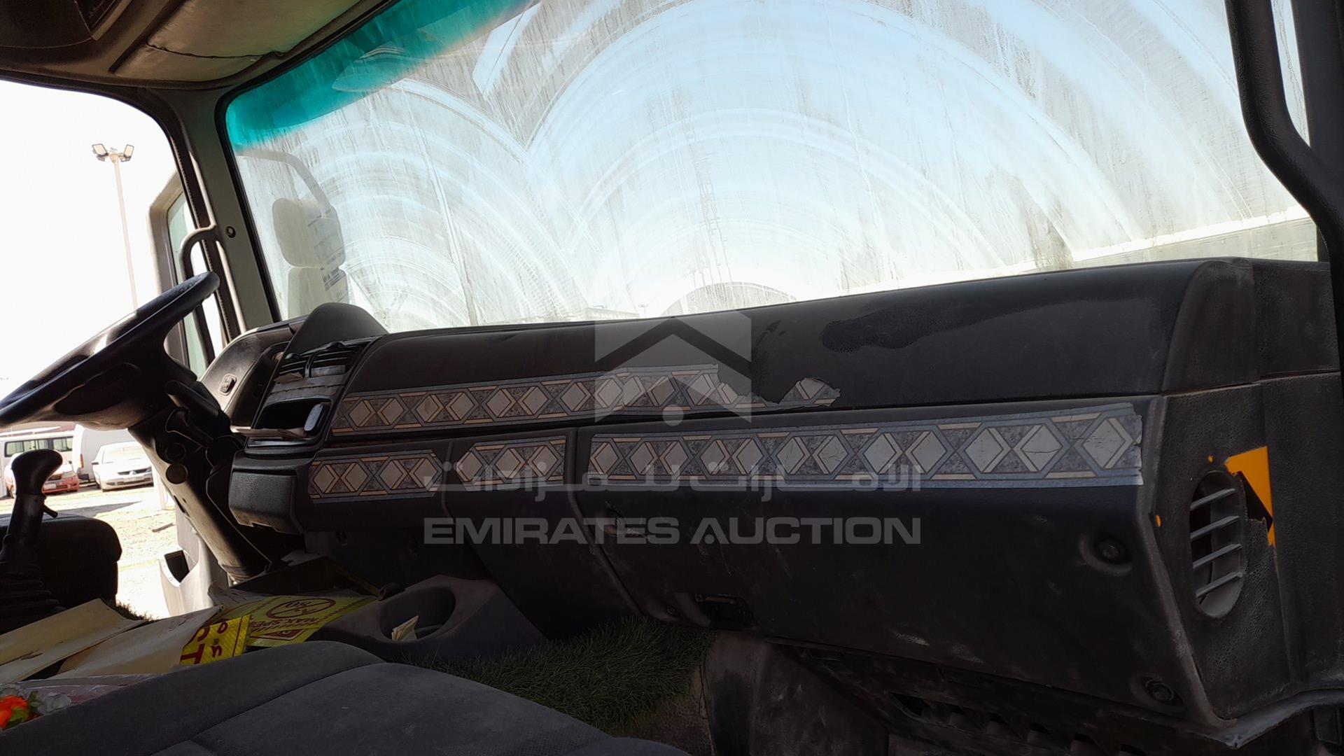 2007 MERCEDES 4031 VIN: WDAKHCAA77L184214