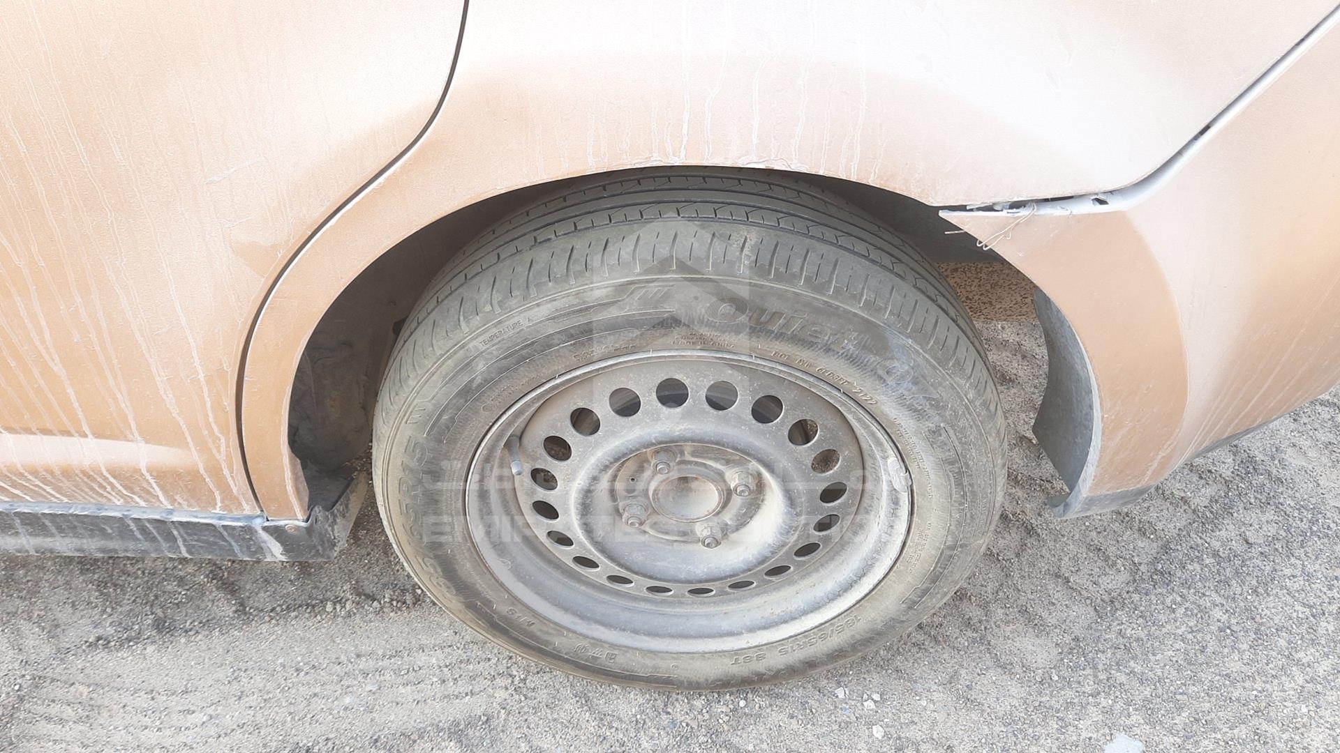2009 NISSAN TIIDA VIN: JN1CC13C39T031225