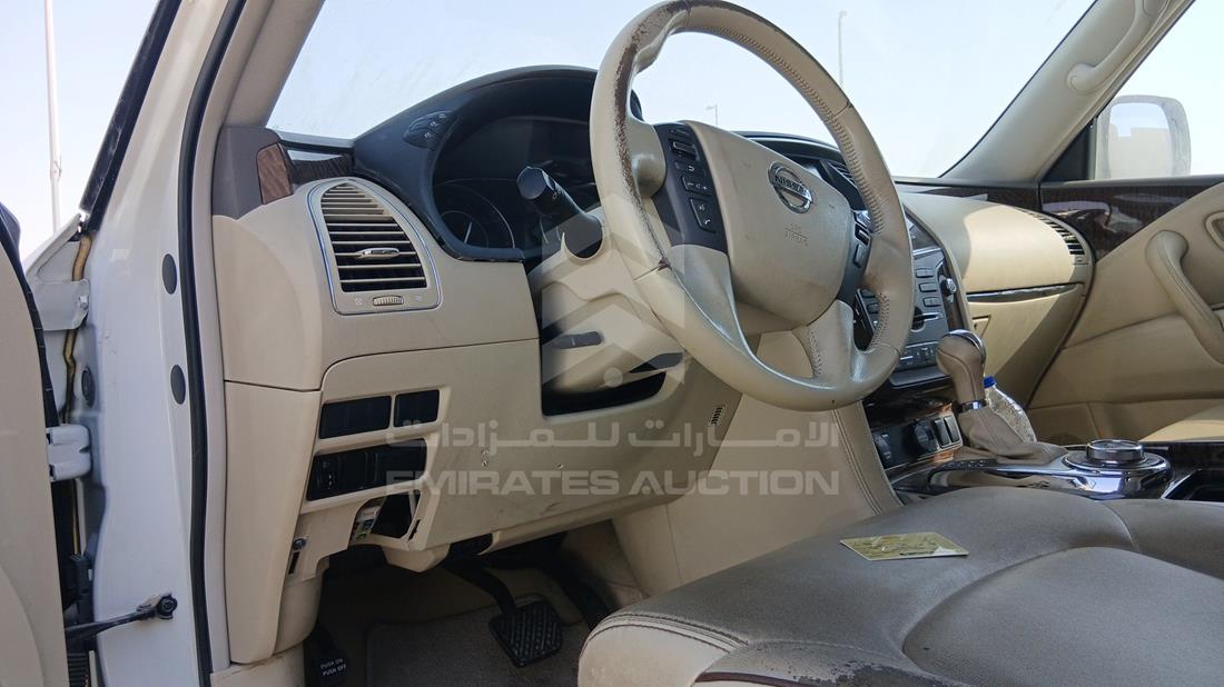 نيسان باترول 2019 — زاوية واجهة السائق الأمامية اليسرى — صورة 11