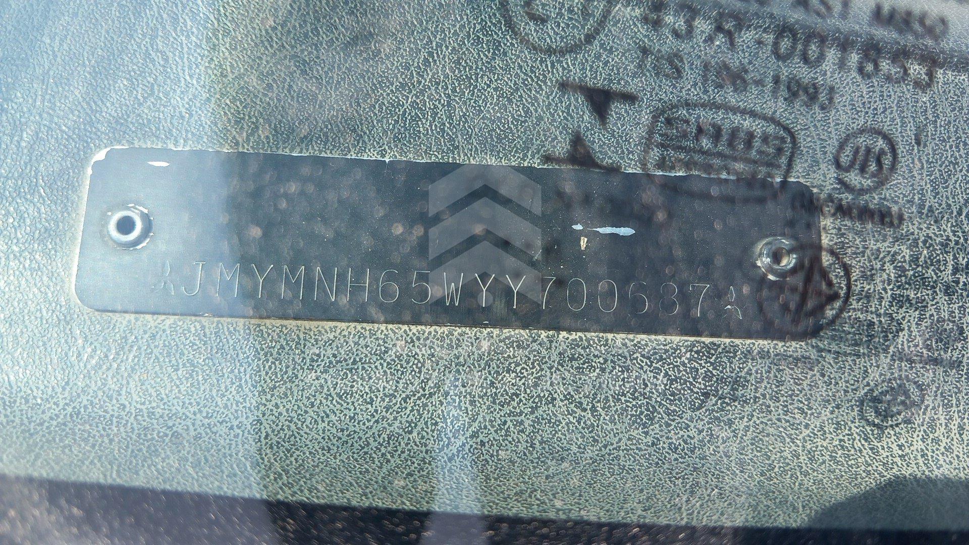 JMYMNH65WYY700687 - 2000 Mitsubishi Pajero - #433122