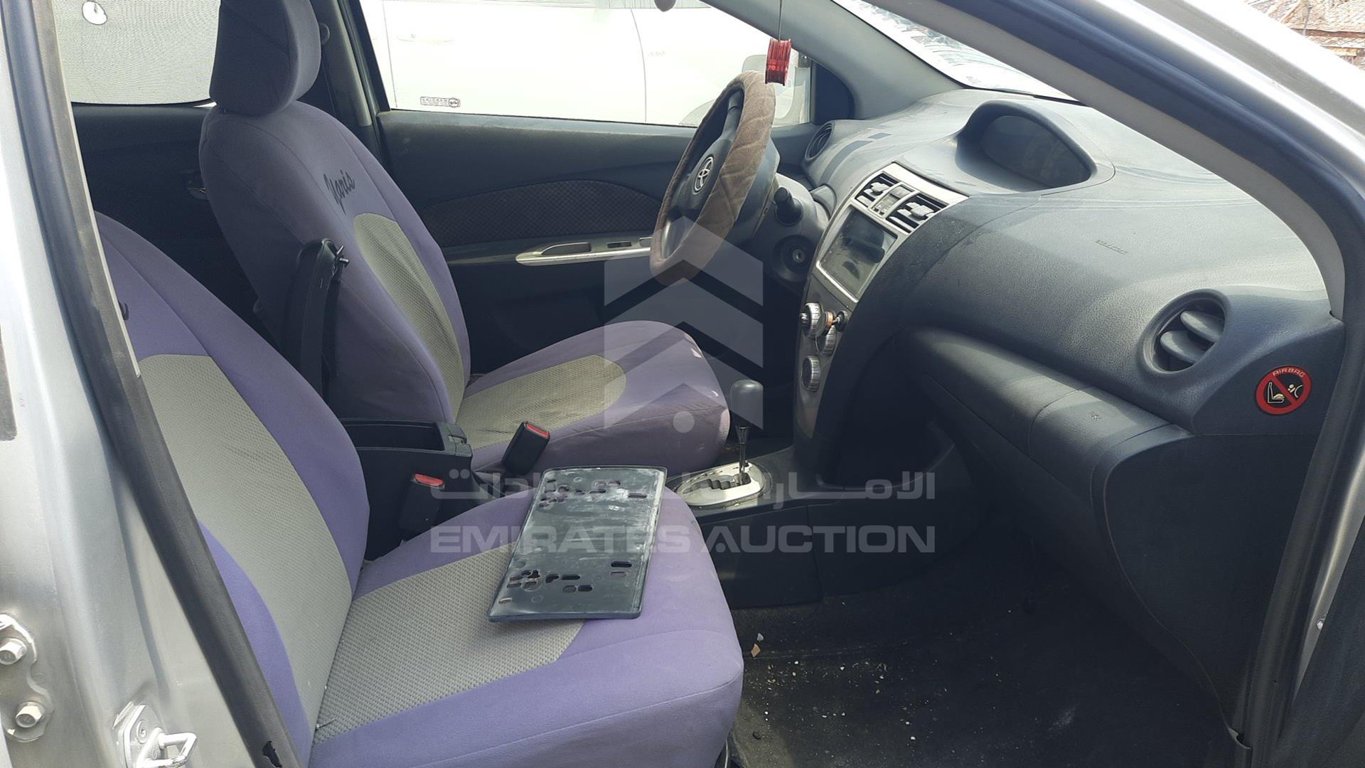 2008 TOYOTA YARIS VIN: JTDBW923984020156