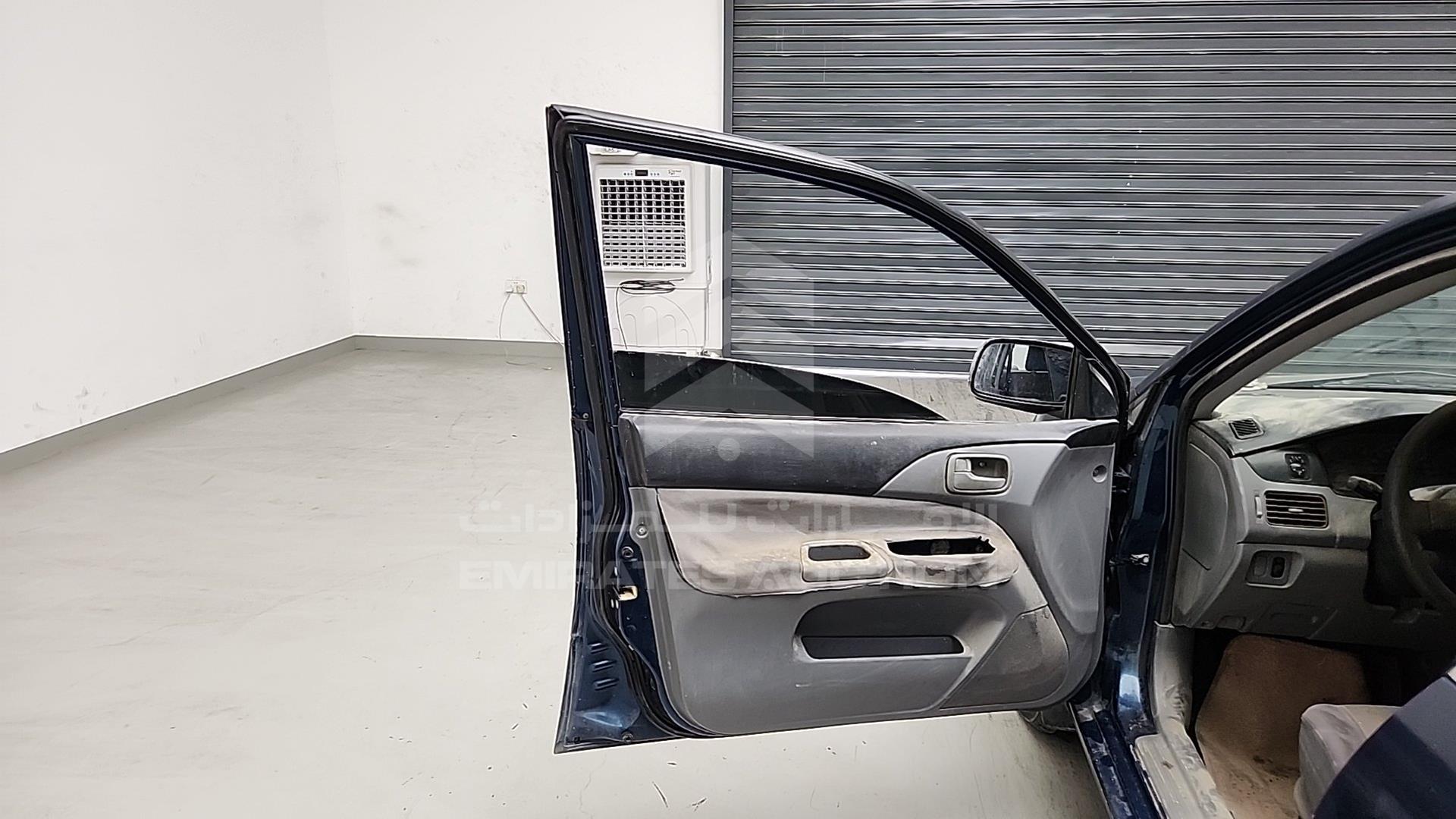 2008 MITSUBISHI LANCER VIN: JMYSRCS1A8U732163