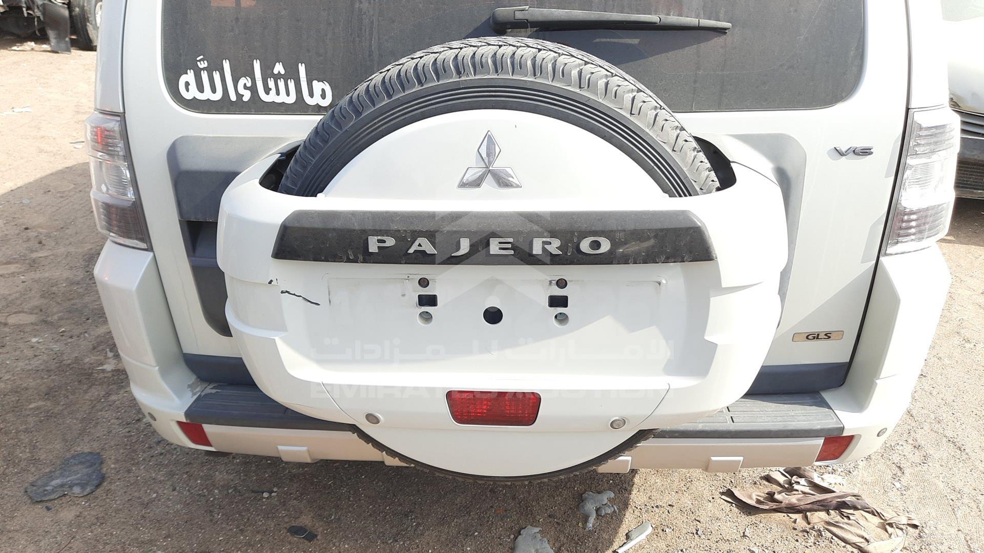 2014 MITSUBISHI PAJERO VIN: JMYLRV95WEJ707696