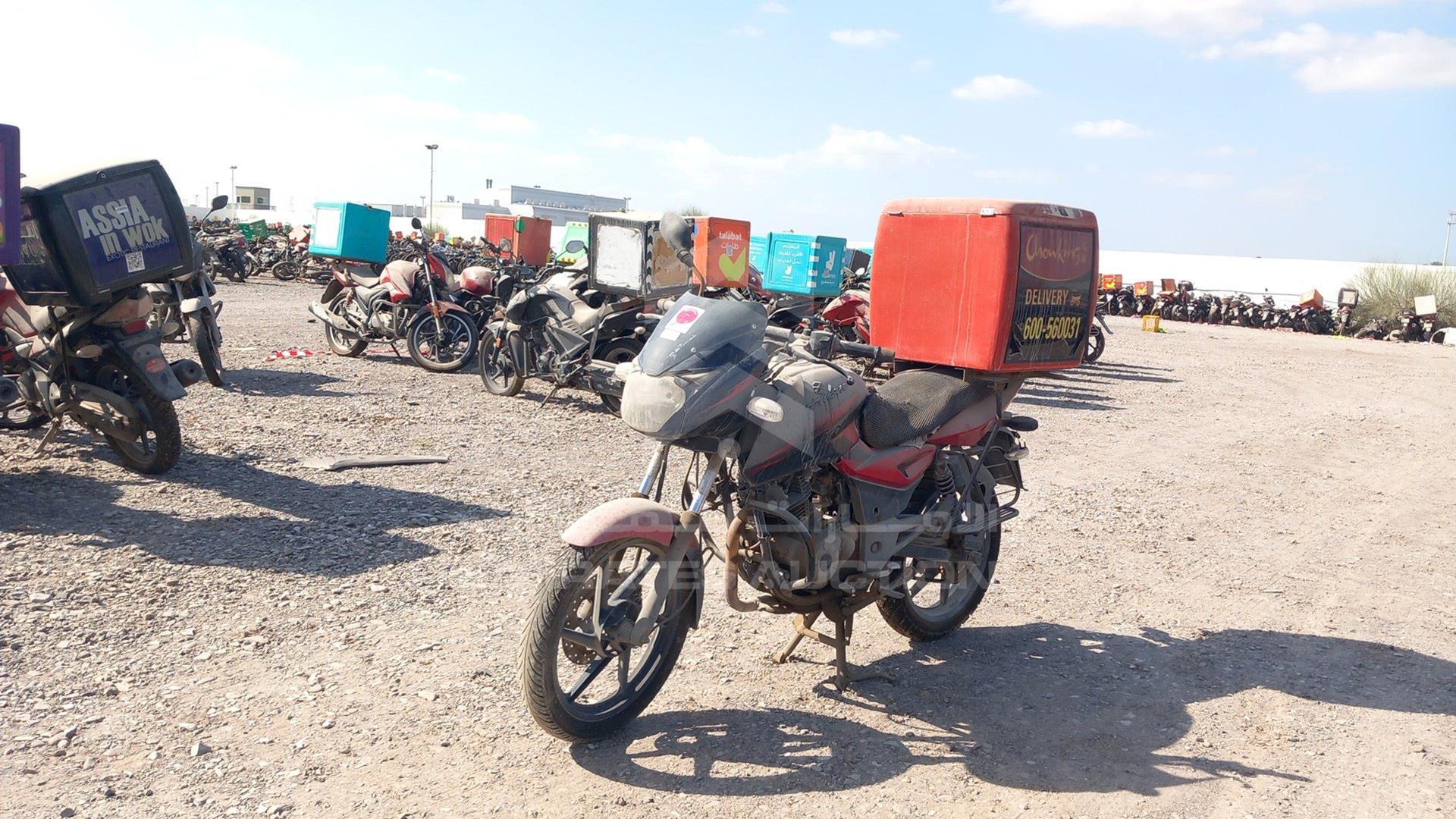 2015 BAJAJ 150 CC VIN: MD2A11CZ5FWF45423