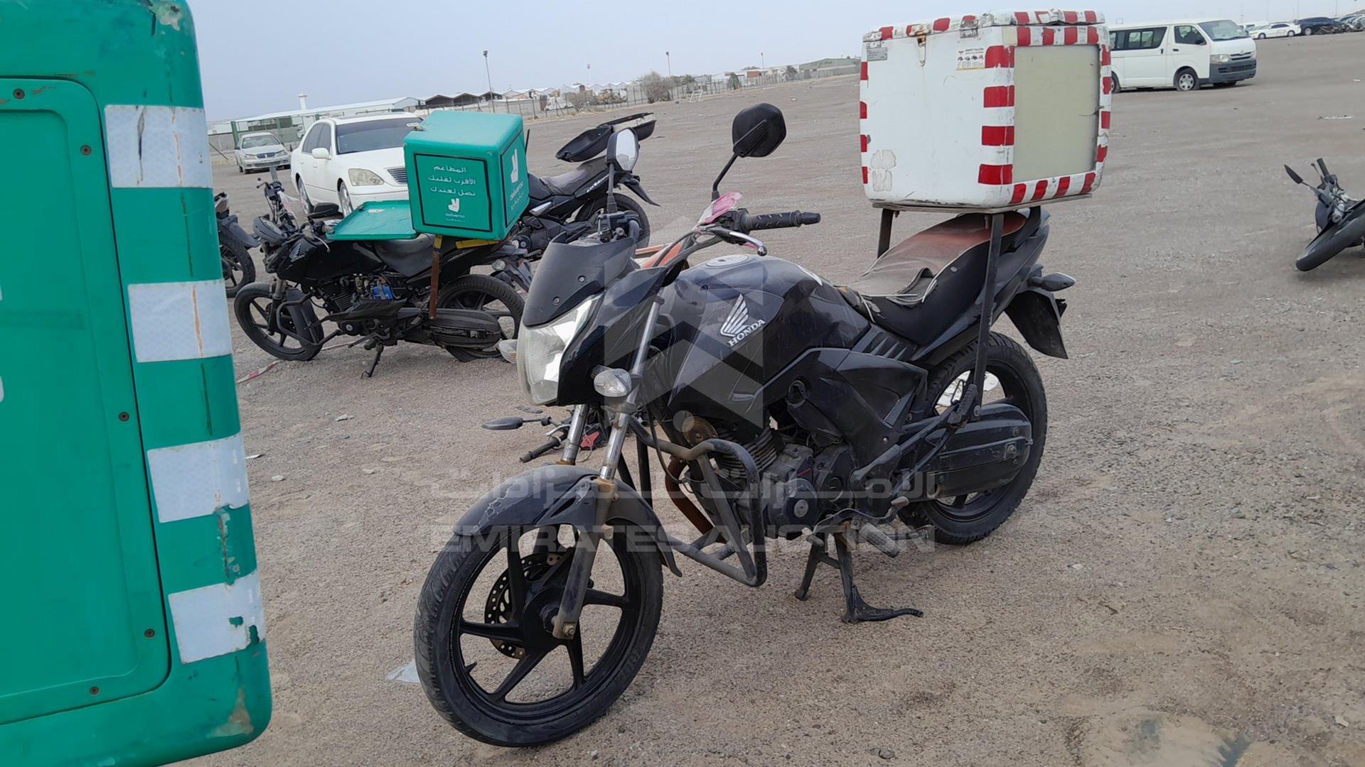 2016 HONDA MOTORBIKE VIN: ME4KC203XG8001615