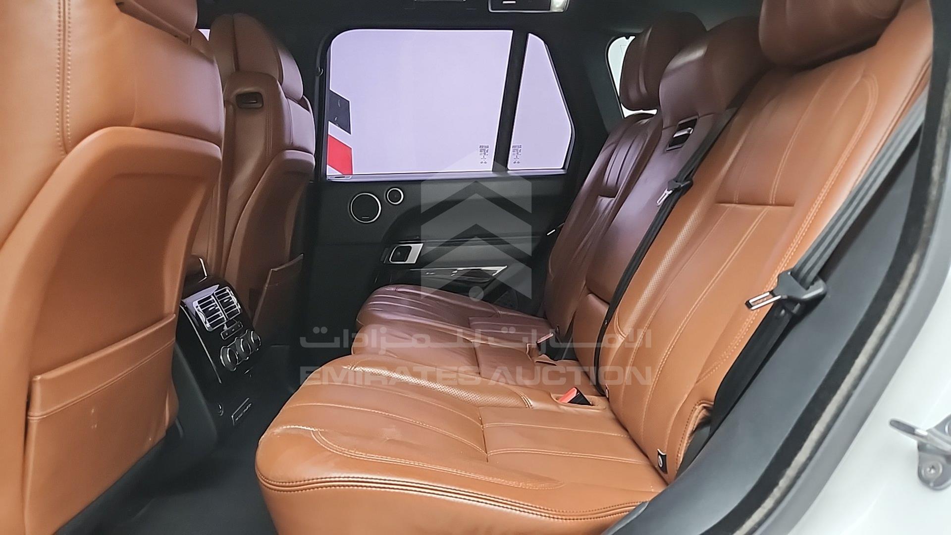 2015 RANGE ROVER VOGUE VIN: SALGA2EF2FA200250