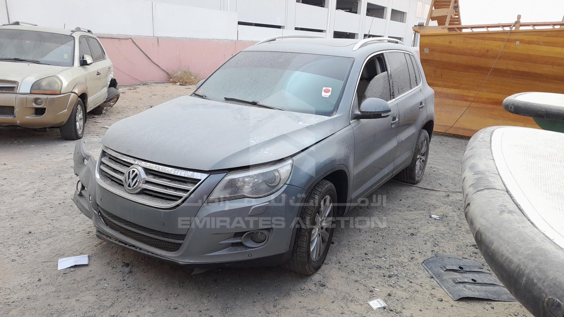 2009 VOLKSWAGEN TIGUAN VIN: WVGCE15N29W019177