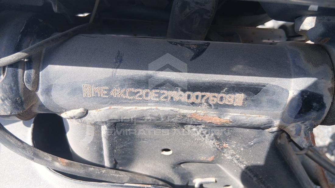 5 Motorbikes — VIN on Frame — Photo 4