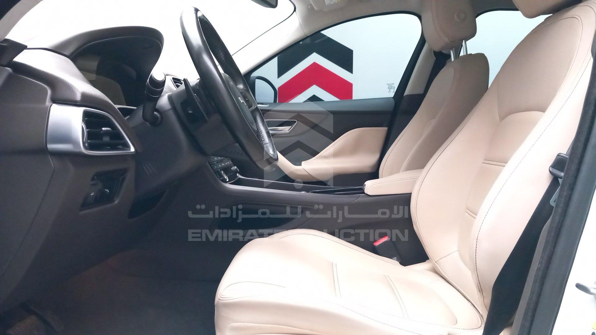 2018 JAGUAR F-PACE VIN: SADCA2BX6JA277882