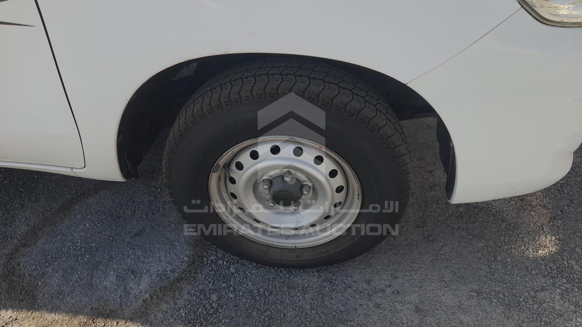 2014 TOYOTA HILUX VIN: MR0EX12GXE2346815