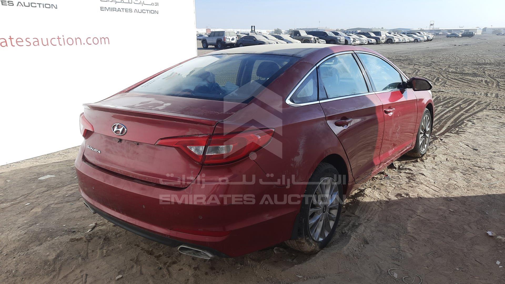 2015 HYUNDAI SONATA VIN: KMHE241G2FA028352
