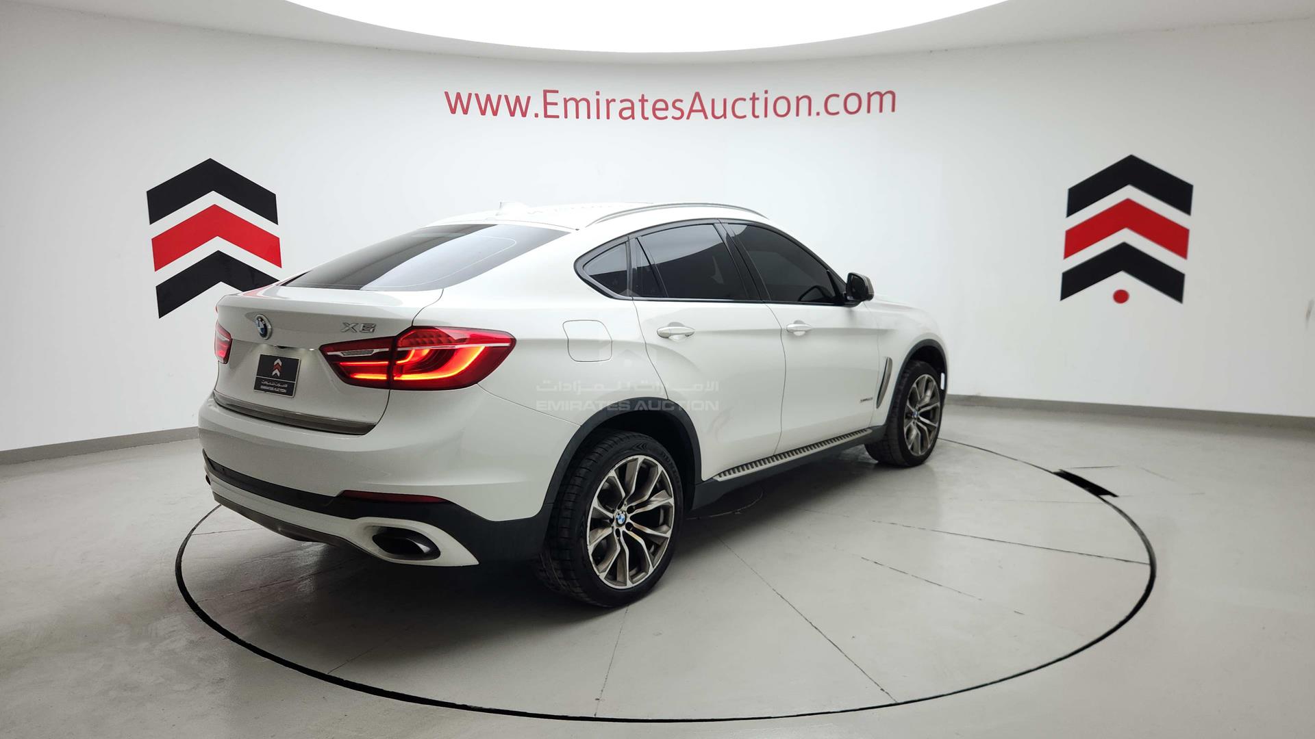 2015 BMW X6 VIN: WBAKU6103F0G58175