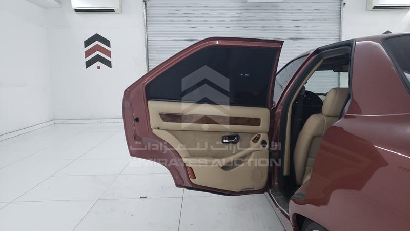 ZAM337B0000331534 Auction: EmiratesAuction Lot: 431370 ZAM337B0000331534 Maserati Quattroporte 1997 RED Photo 19