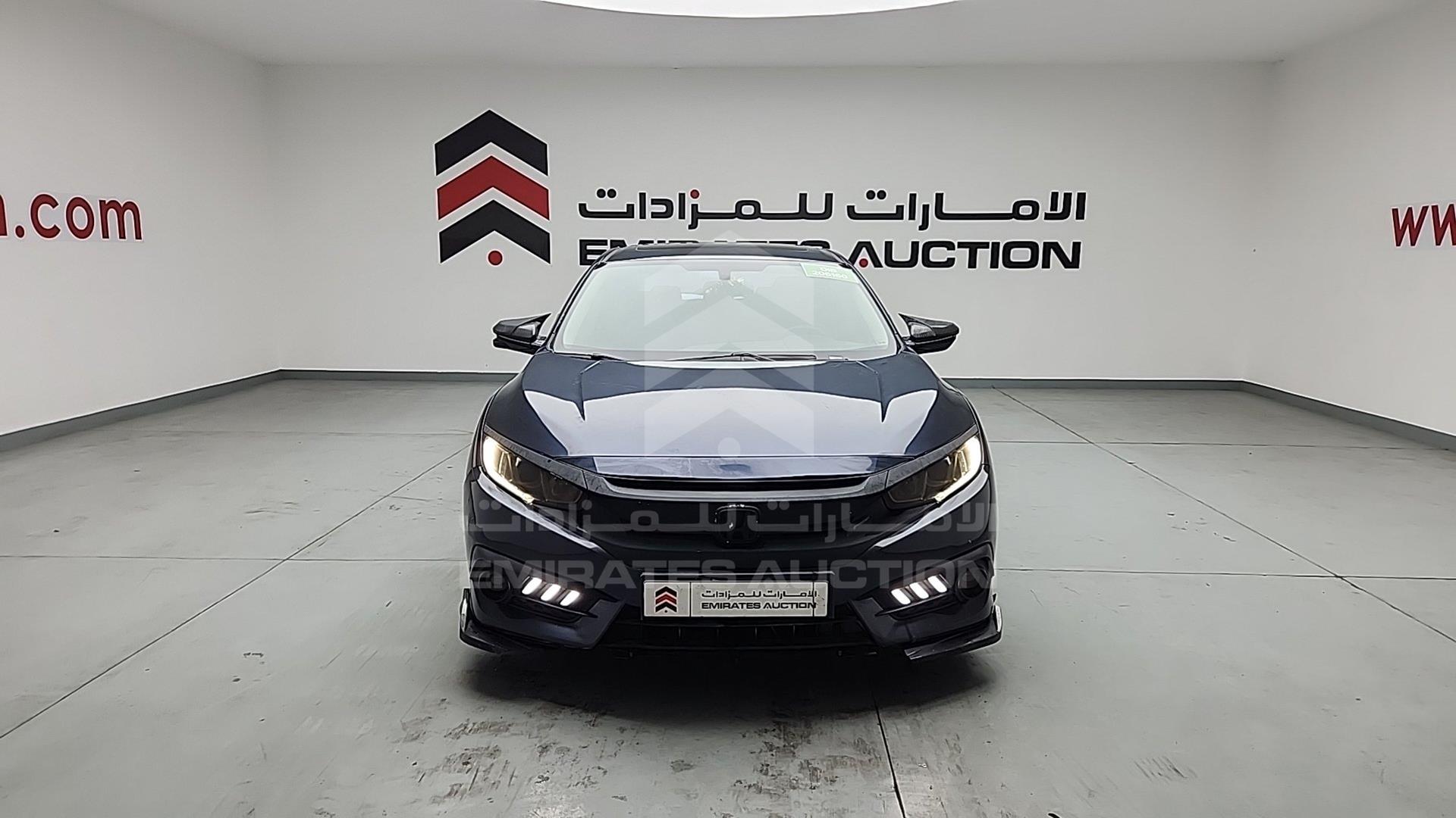 2018 HONDA CIVIC VIN: 19XFC2678JE450196