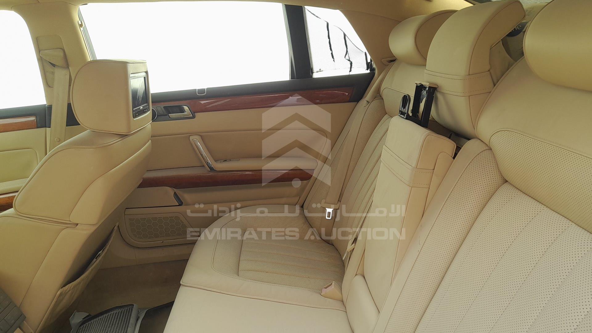 2005 VOLKSWAGEN PHAETON VIN: WVWAG53D658001061