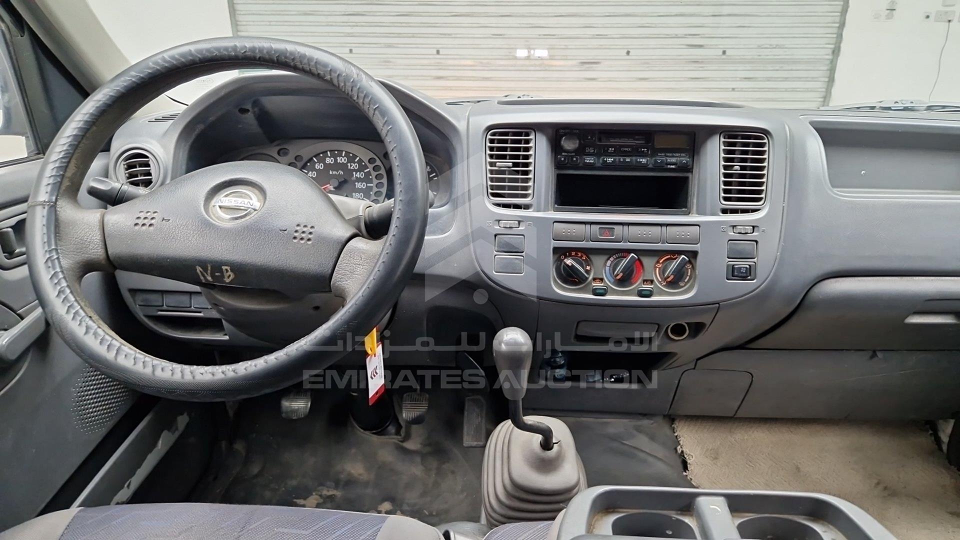 2004 NISSAN URVAN VIN: JN6FE52S44X406719