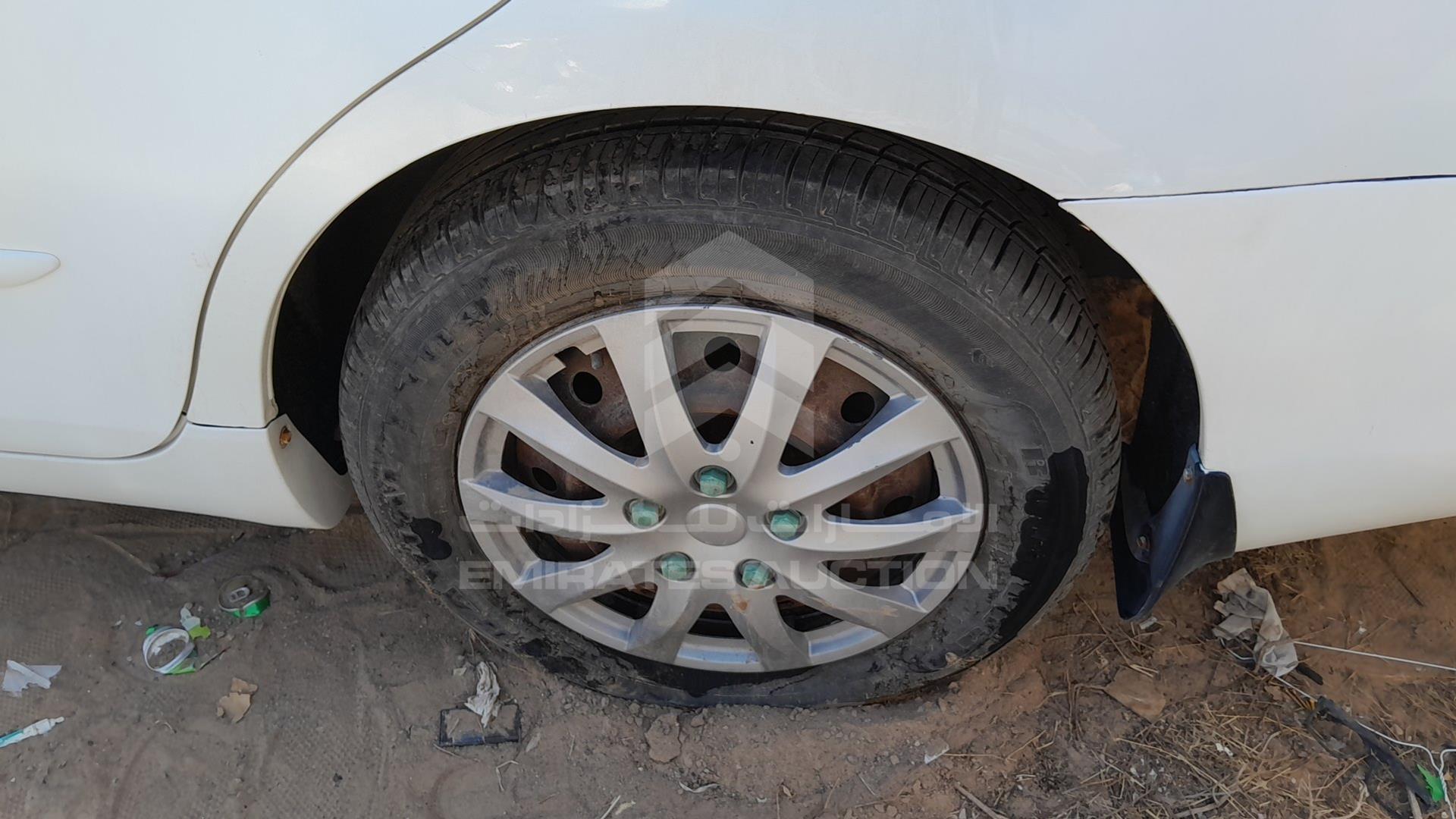 2008 TOYOTA CAMRY VIN: 6T1BE42K08X500646