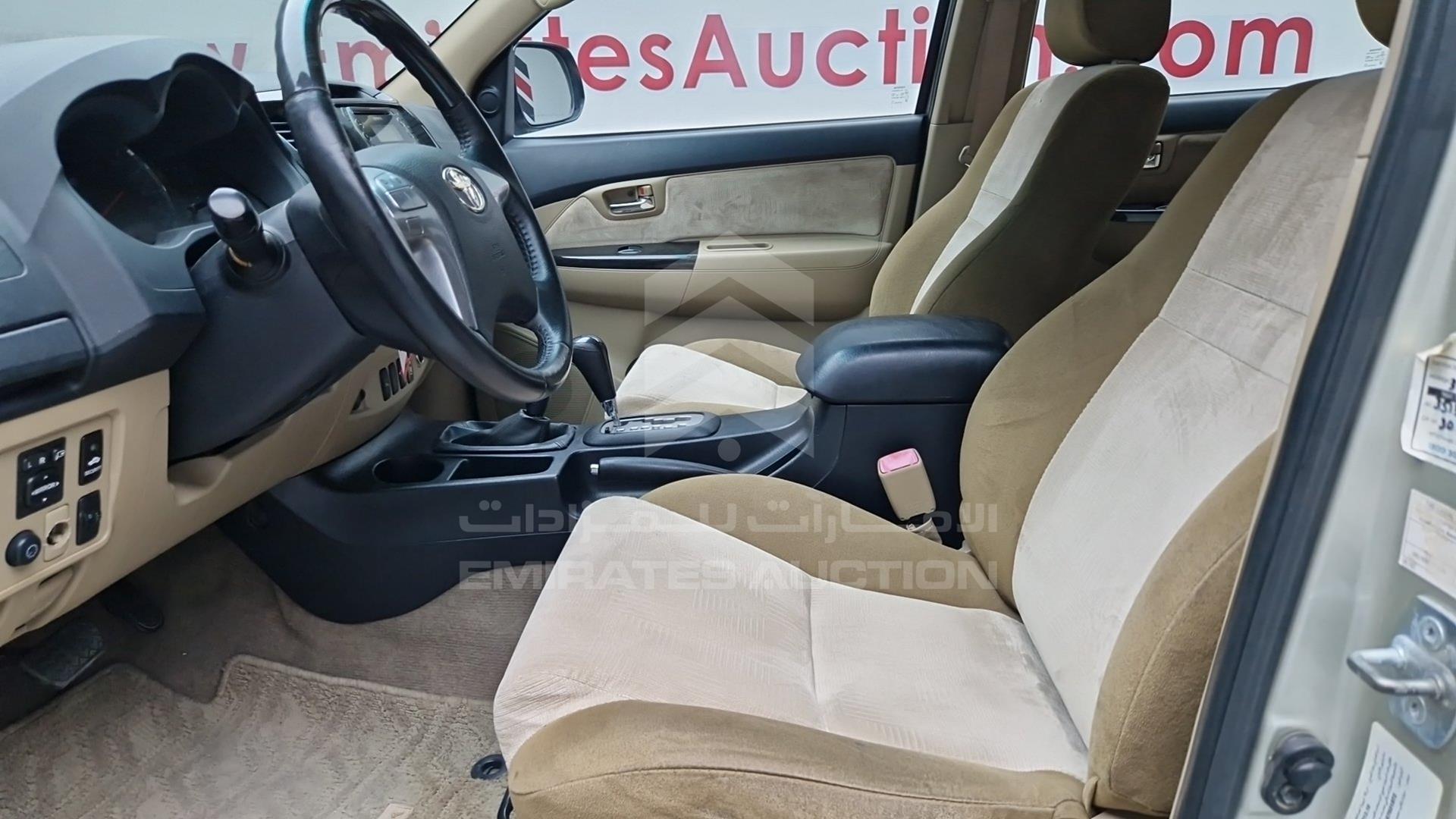 2014 TOYOTA FORTUNER VIN: MHFYU59G1E7031572