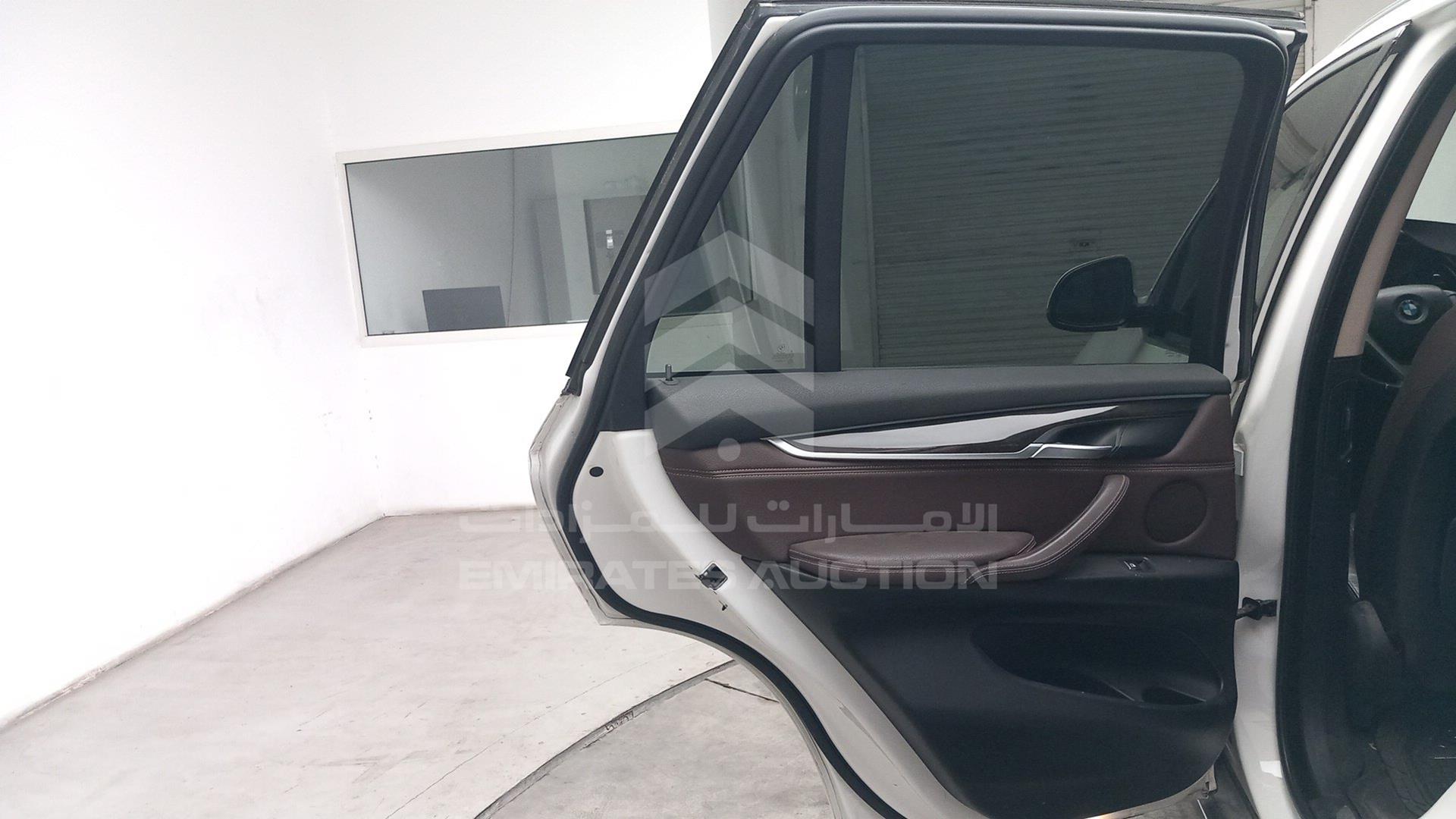 2016 BMW X5 VIN: 5UXKR2C58G0U17022