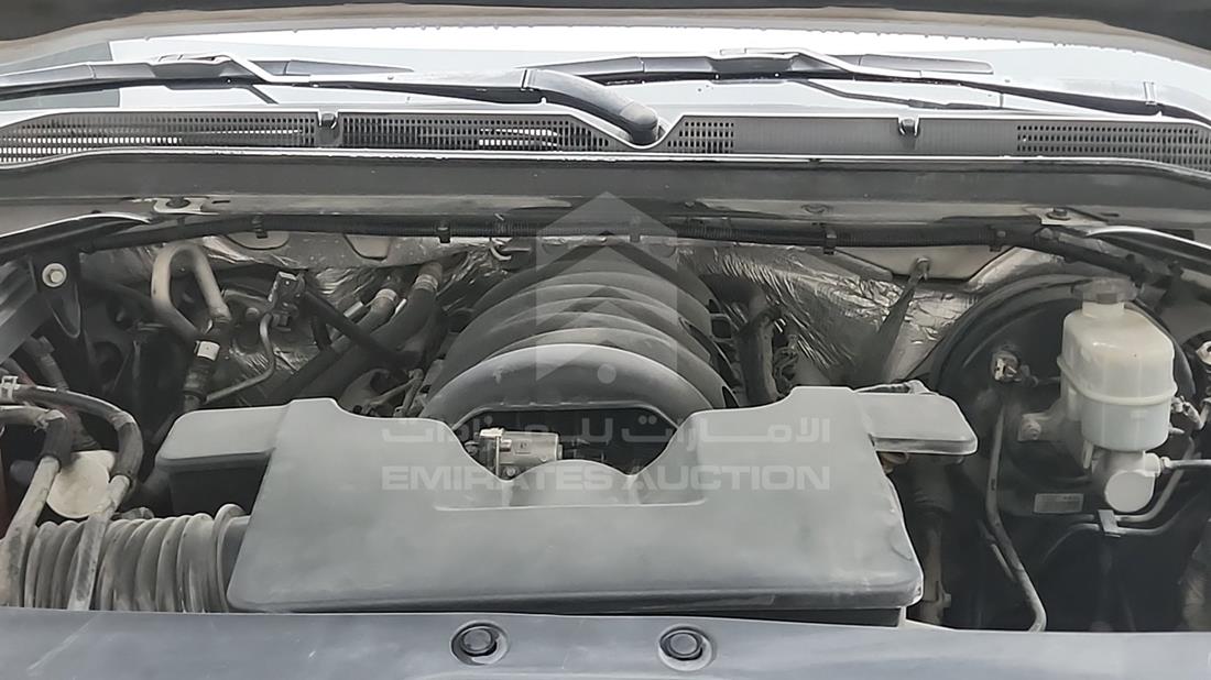 2015 GMC Yukon — Engine Bay — Photo 31