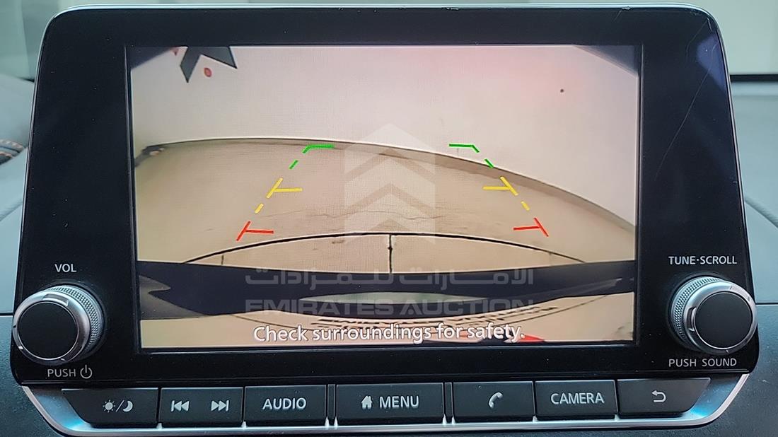 نيسان التيما 2019 — نظم الترفيه وكاميرا المراقبة والملاحة — صورة 20