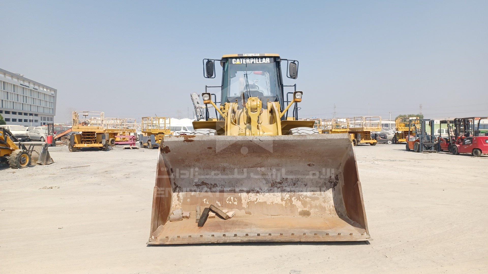 2007 CATERPILLAR --- VIN: CAT0950HHN1A00988
