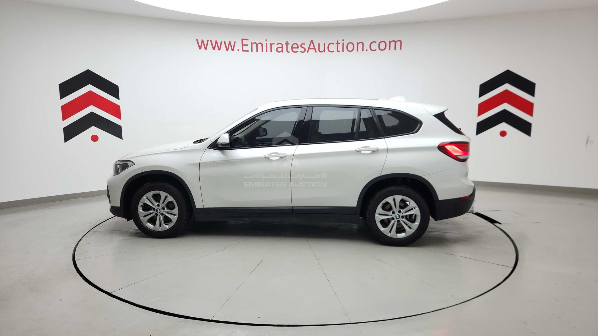 2022 BMW X1 VIN: WBA71AA04N3N77634