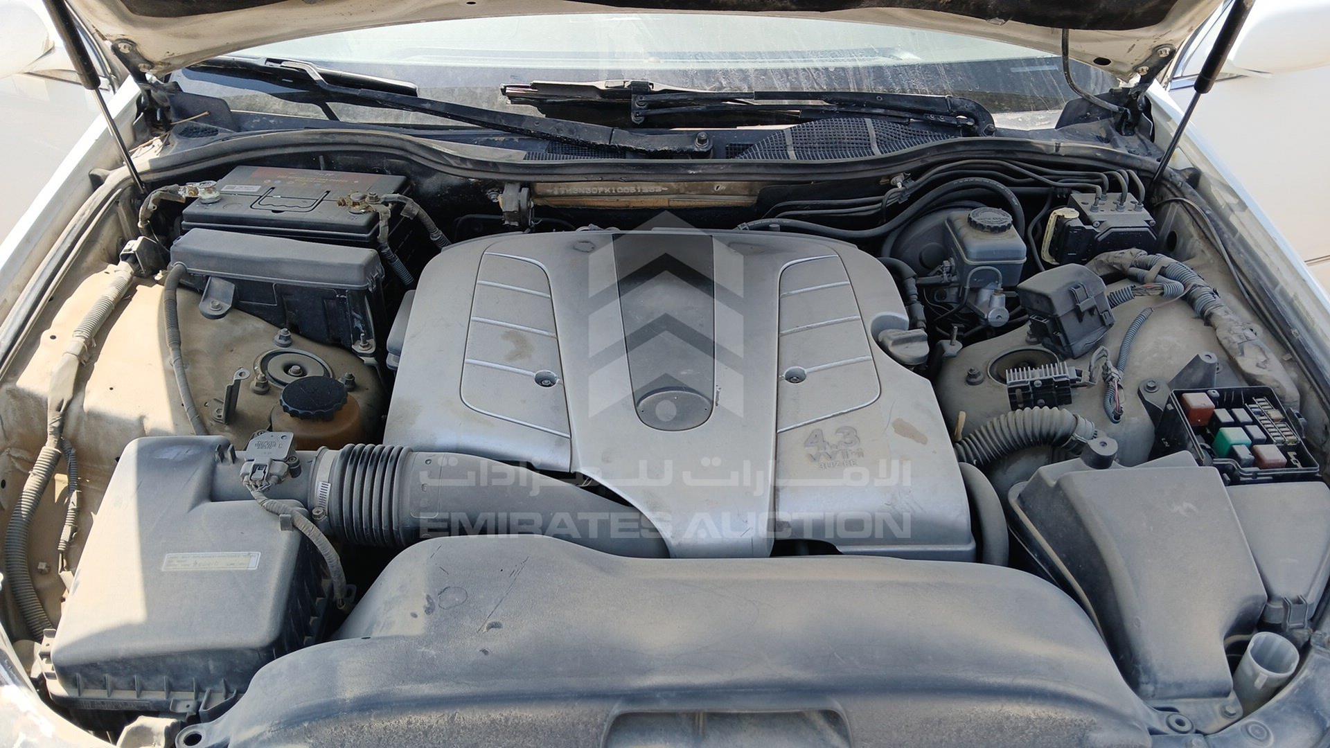 2001 LEXUS LS 430 VIN: JTHBN30FX10051232