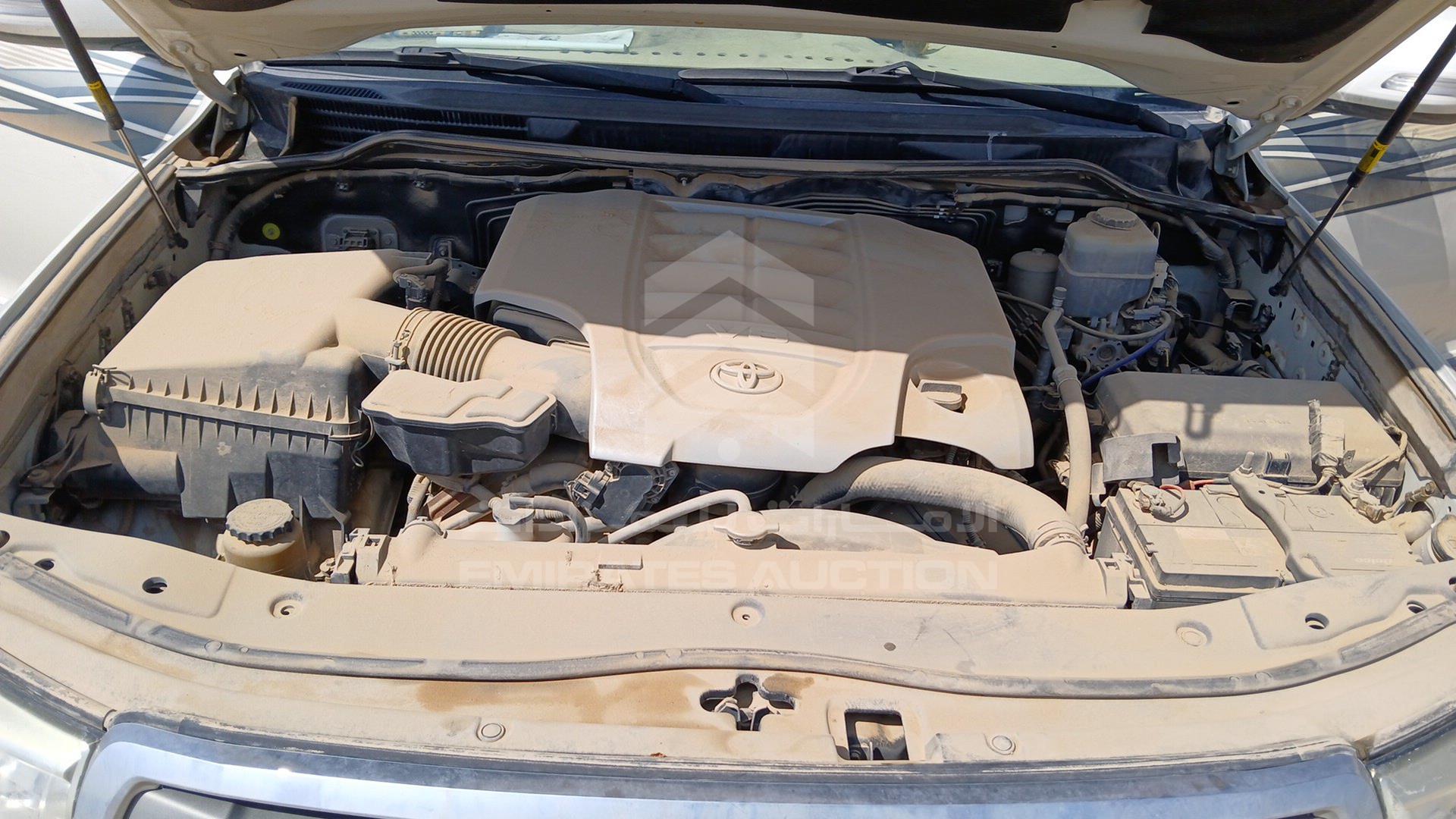 2015 TOYOTA LAND CRUISER VIN: JTMHY05J1F4035936
