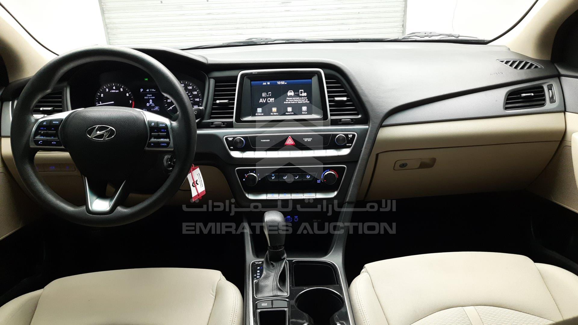 2018 HYUNDAI SONATA VIN: 5NPE24AF0JH627652