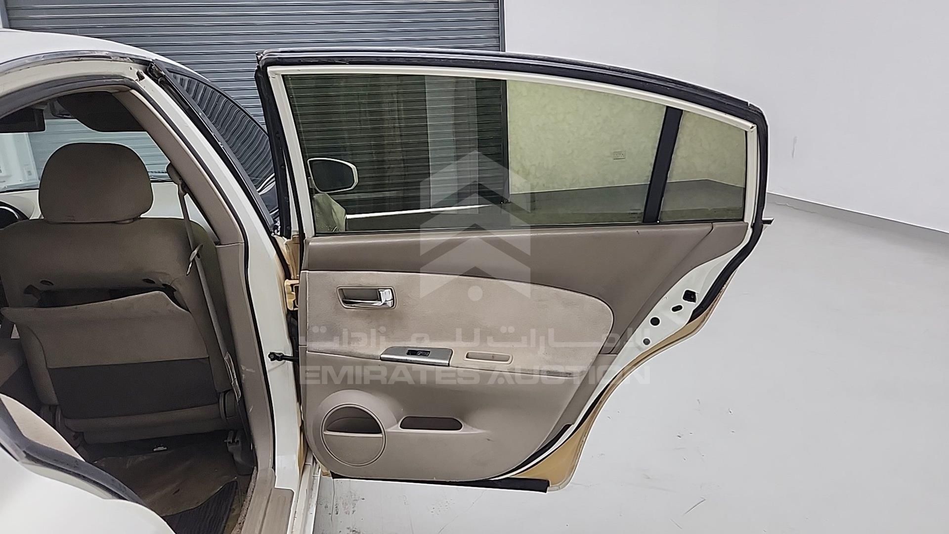 2005 NISSAN ALTIMA VIN: 1N4AL11D05C160040