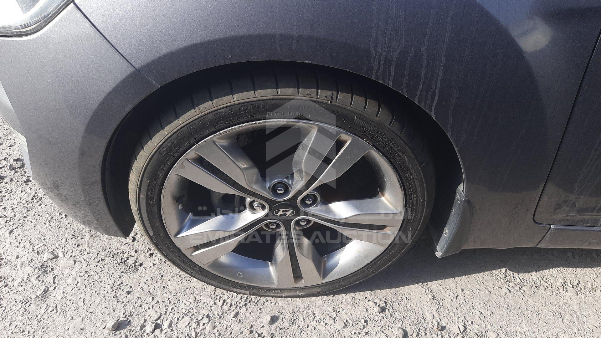 KMHTC61C5FU220859 - 2015 Hyundai Veloster - #378332