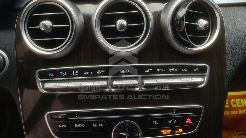 WDDWJ4JB4HF383700 Auction: EmiratesAuction Lot: 406062 WDDWJ4JB4HF383700 Mercedes C 300 2017 BLUE Photo 26