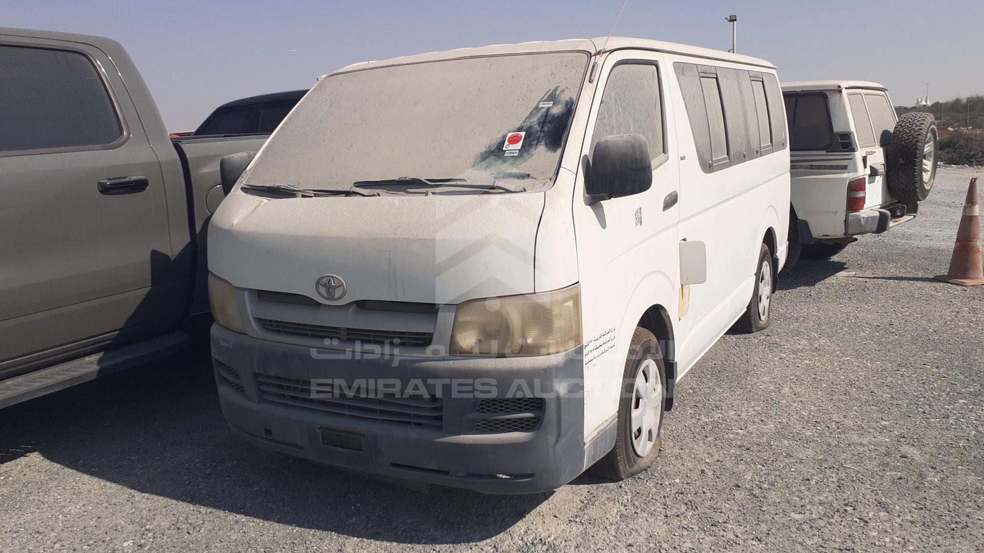 2005 TOYOTA HIACE VIN: JTGJX02P750002445