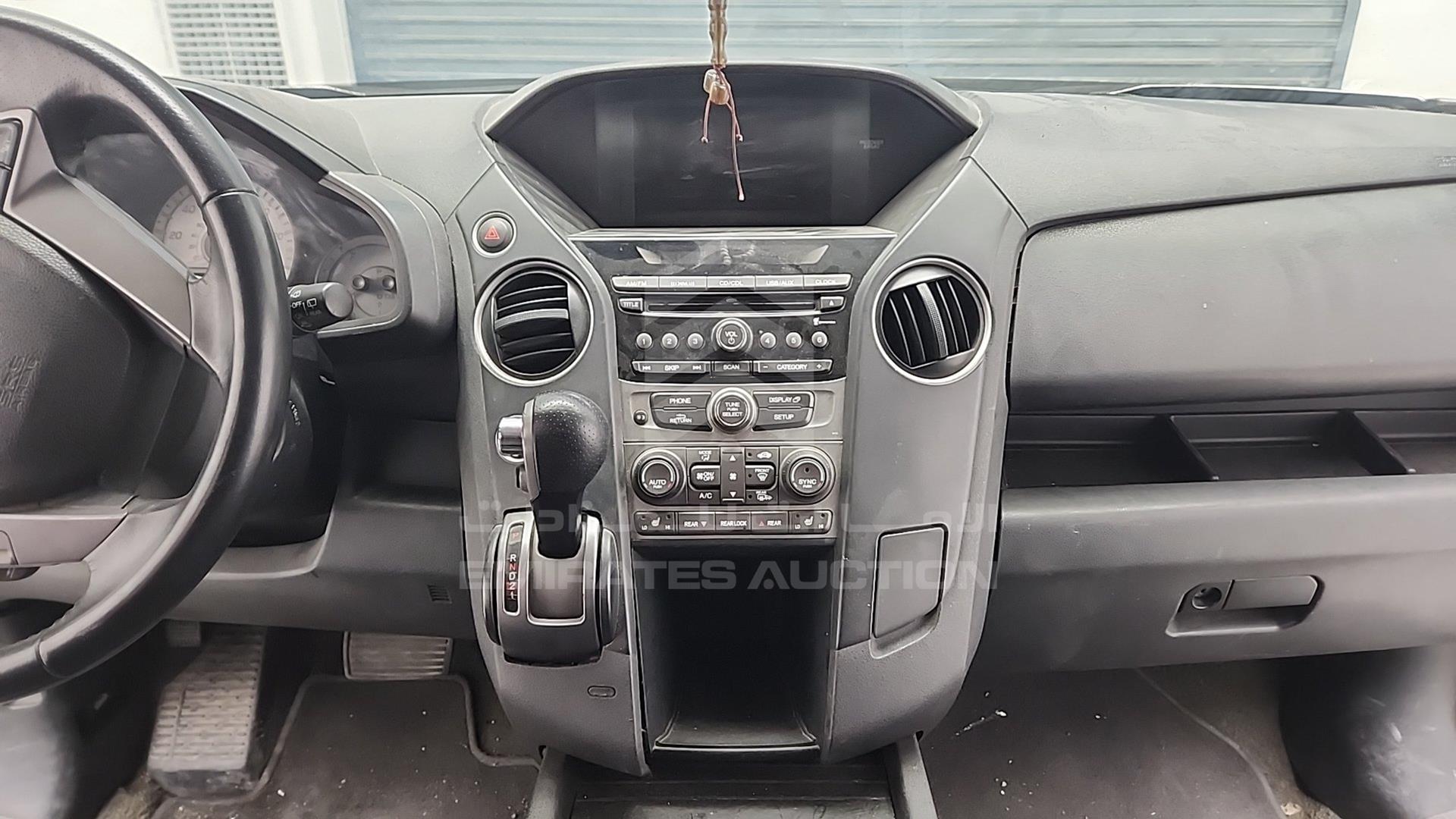 2013 HONDA PILOT VIN: 5FNYF4H53DB060435