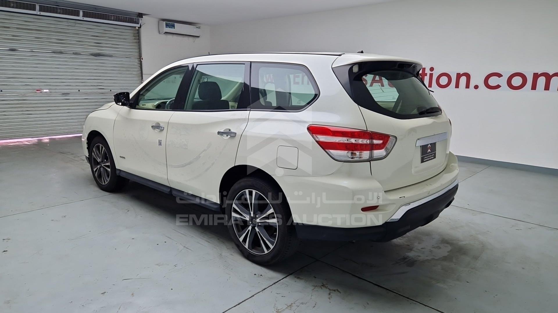 2019 NISSAN PATHFINDER VIN: 5N1CR2M81KC579060