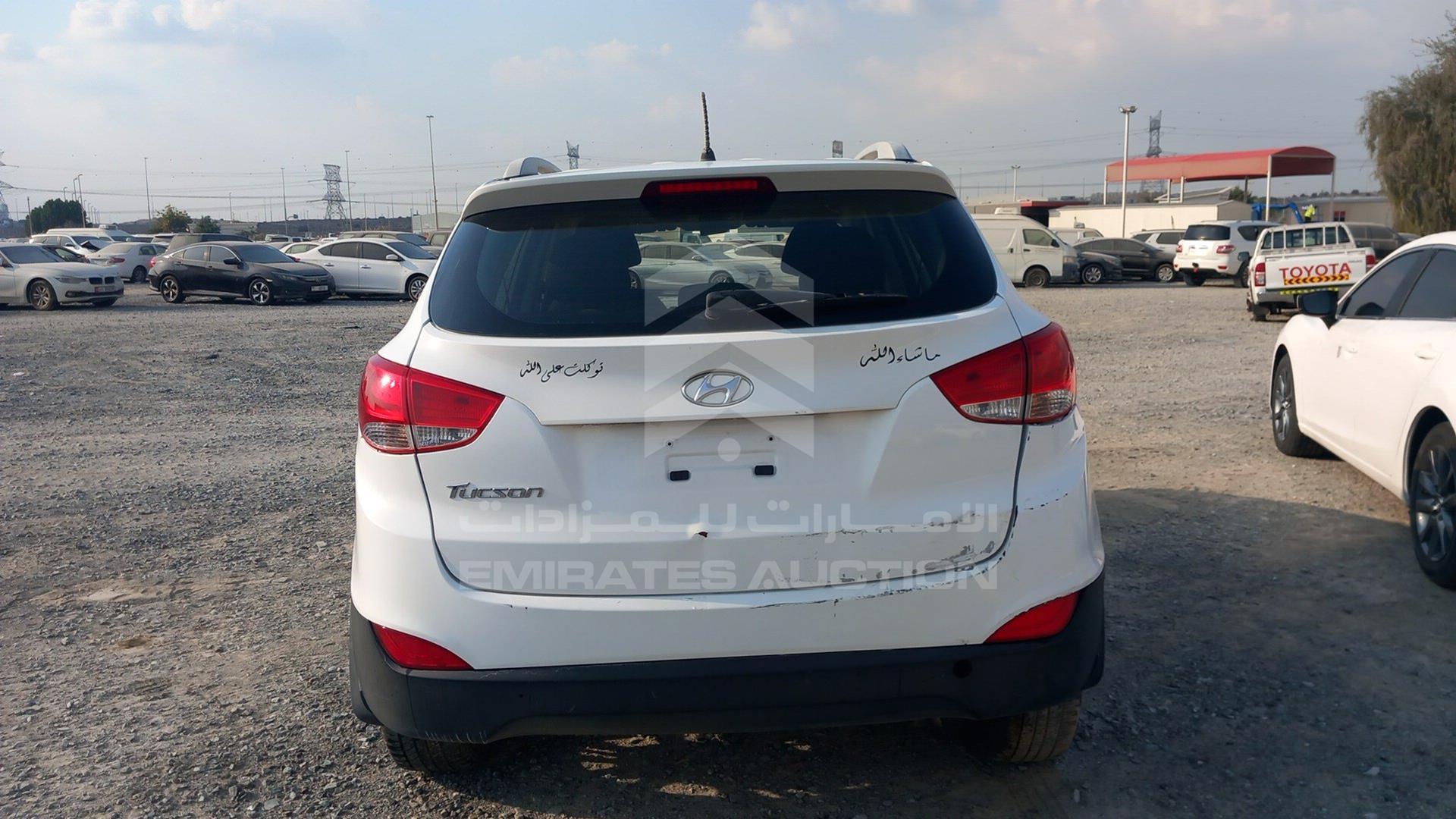 2014 HYUNDAI TUCSON VIN: KMHJT81E9EU828290
