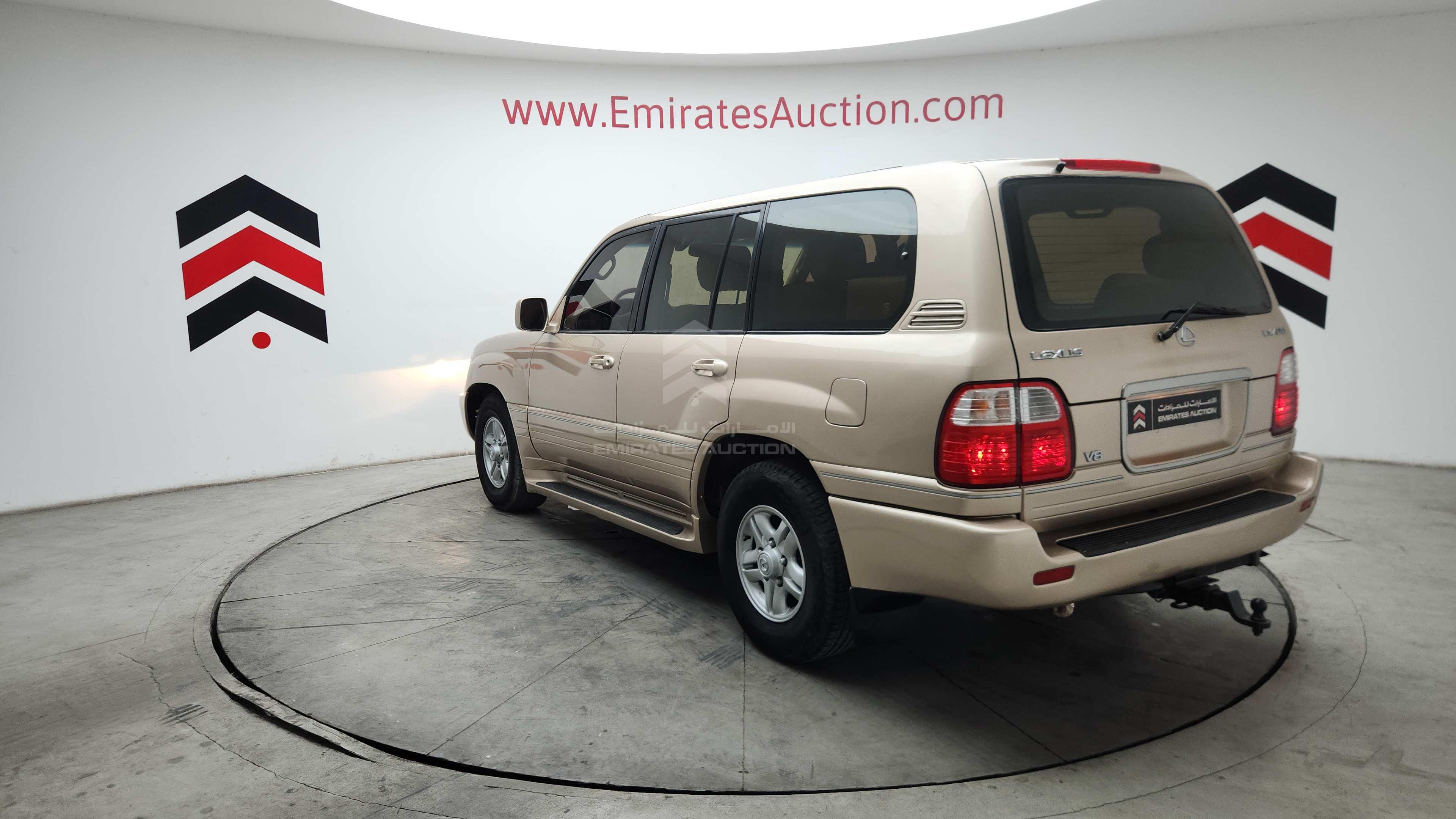 JTJHT00W513501087 - 2001 Lexus LX 470 - #511626
