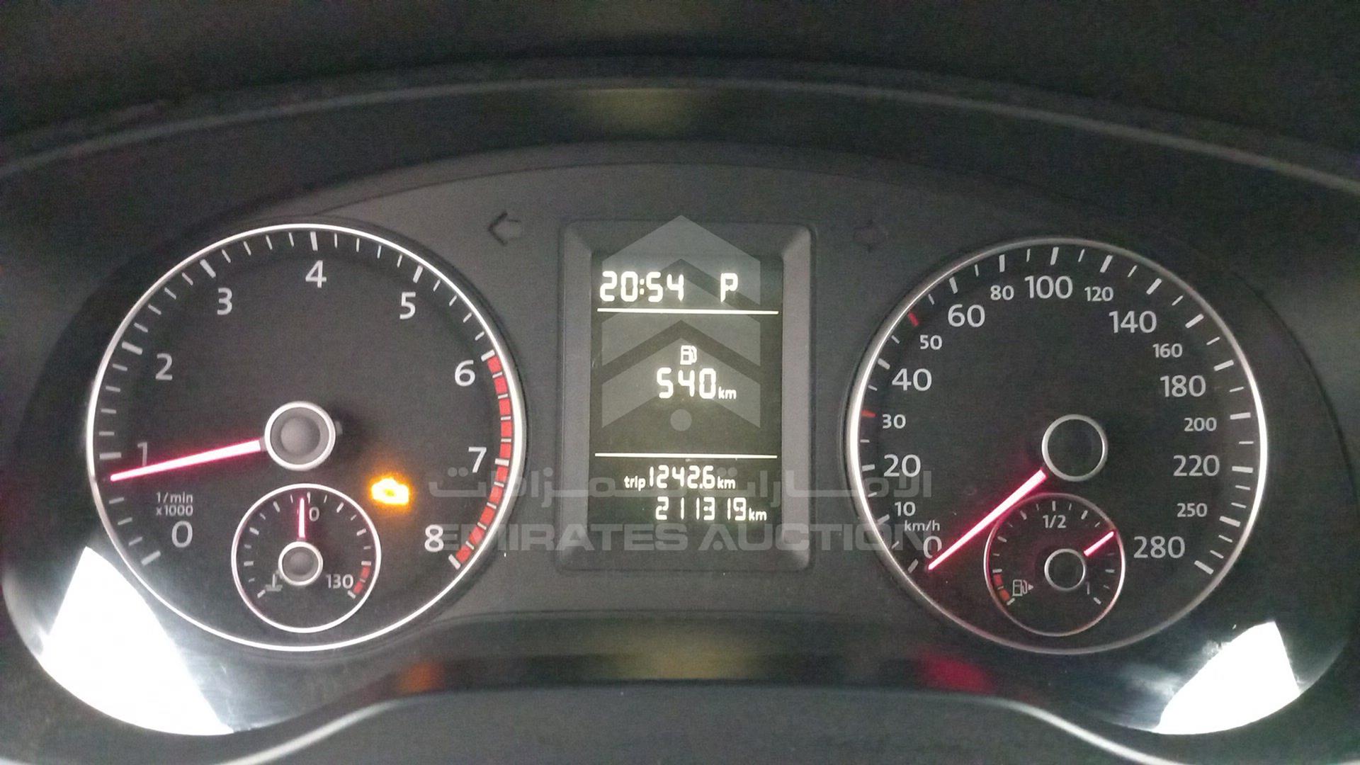 2015 VOLKSWAGEN JETTA VIN: WVWRV1AJXFM200925