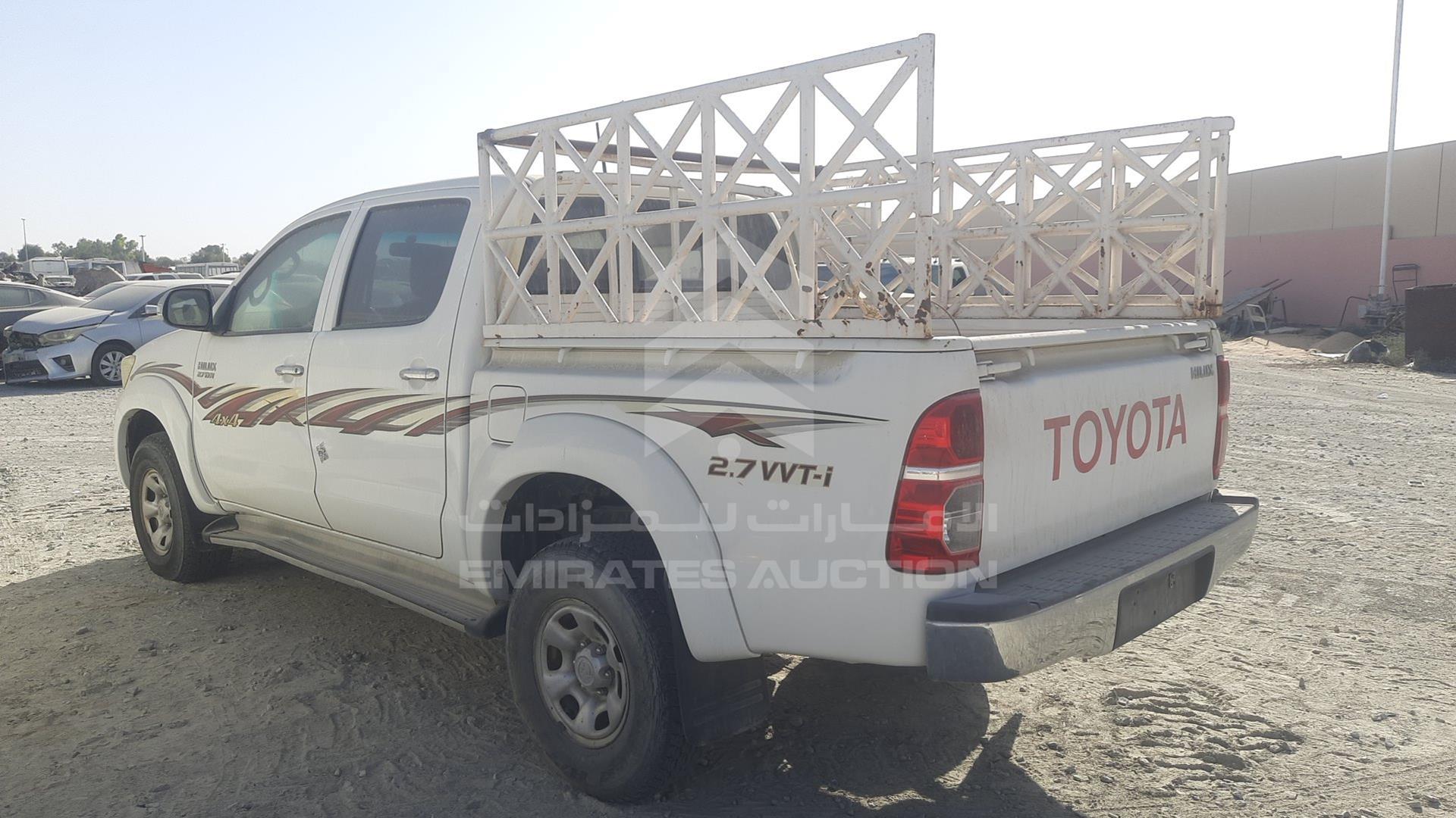 2014 TOYOTA HILUX VIN: MR0FX22G5E1111738