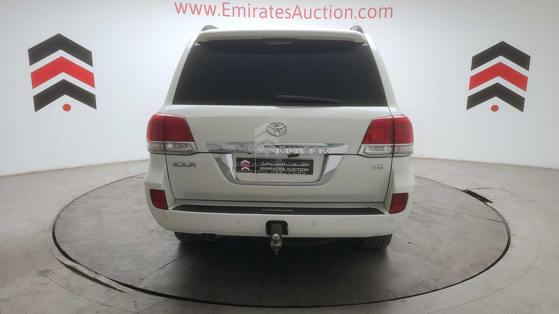 2010 TOYOTA LAND CRUISER VIN: JTMHT05JXA4032928