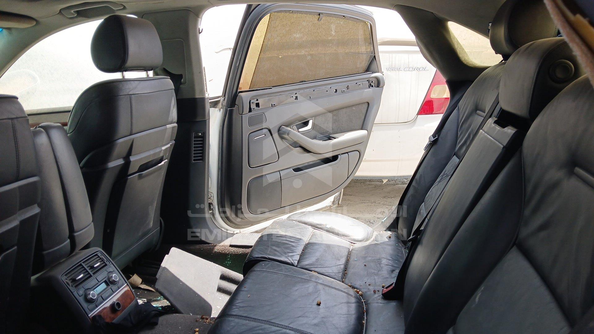 2005 AUDI A8 VIN: WAUMT44E05N002747