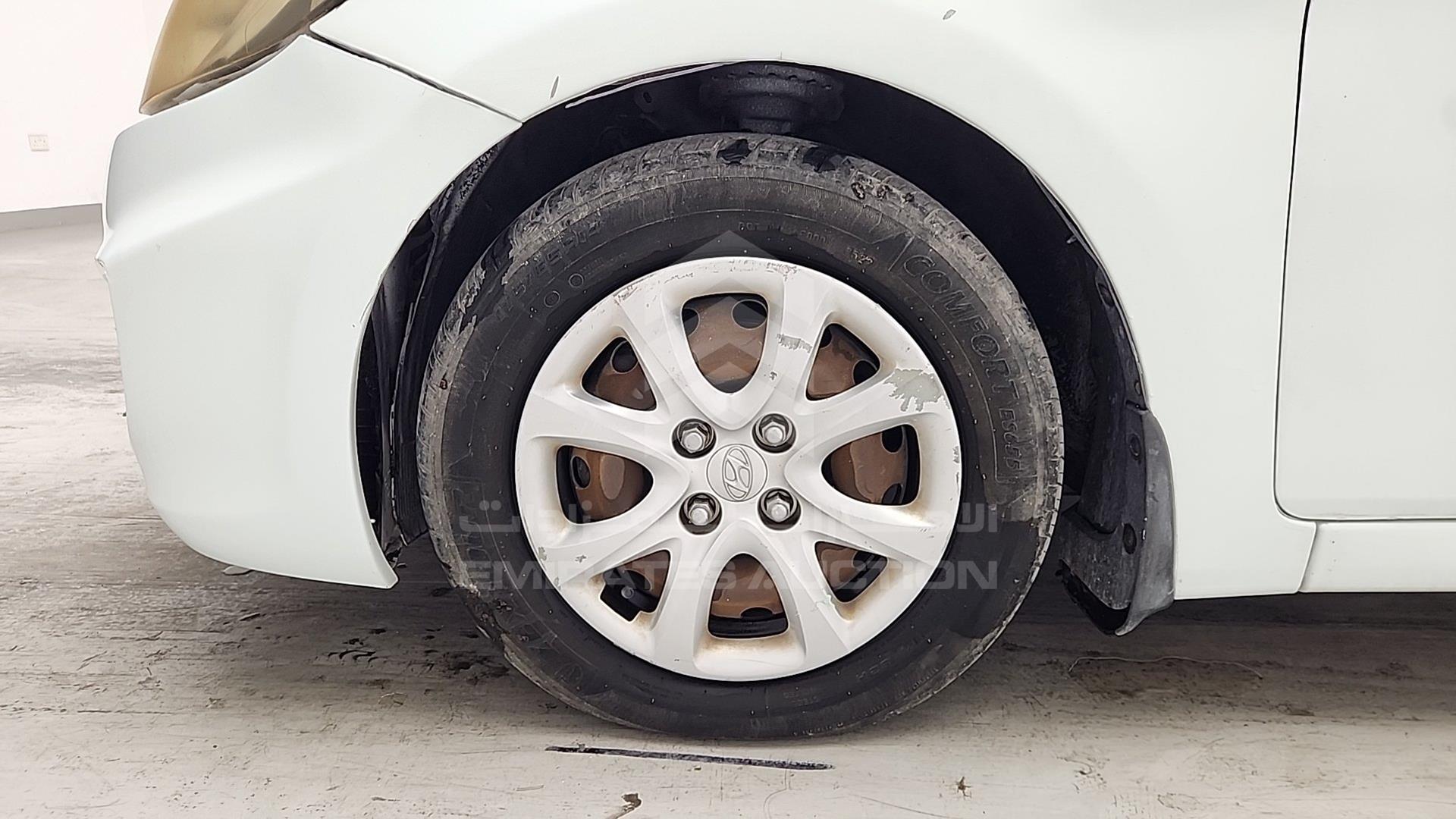 2013 HYUNDAI ACCENT VIN: KMHCT41D7DU336204