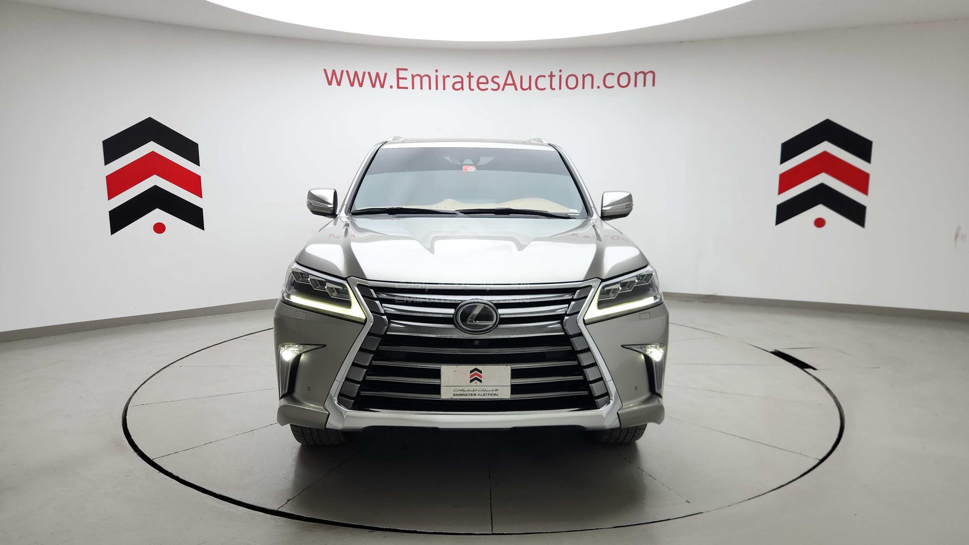 2018 LEXUS LX 570 VIN: JTJHY00W2J4259693