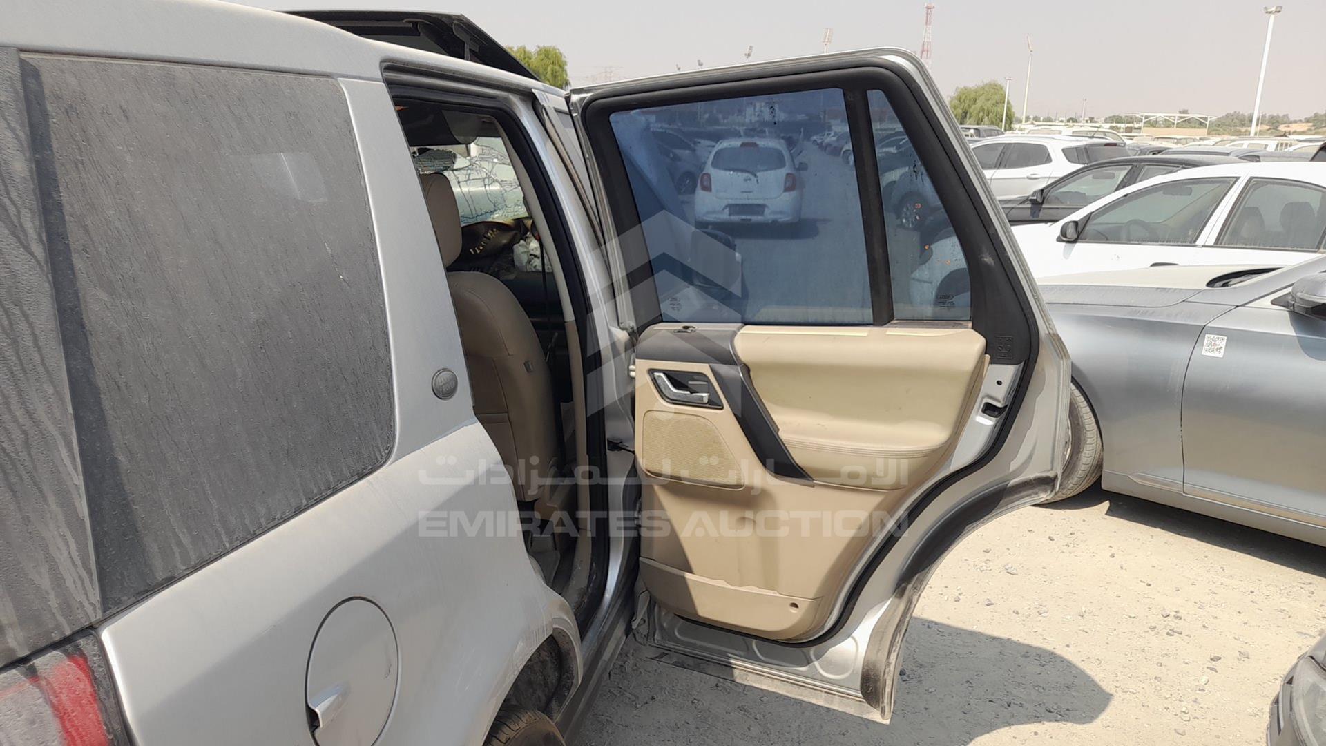 2011 LAND ROVER LR 2 VIN: SALFA2BA9BH268955