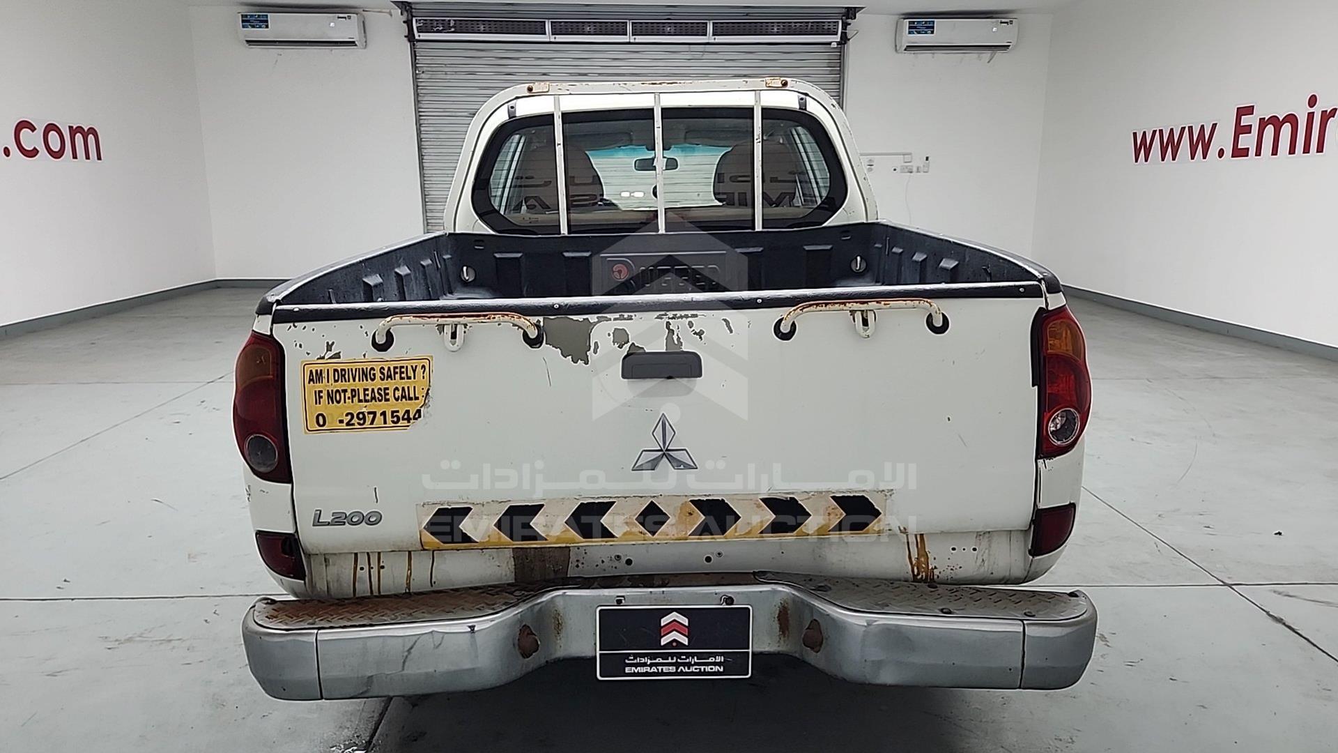 2013 MITSUBISHI L 200 VIN: MMBJNKA50DD021076