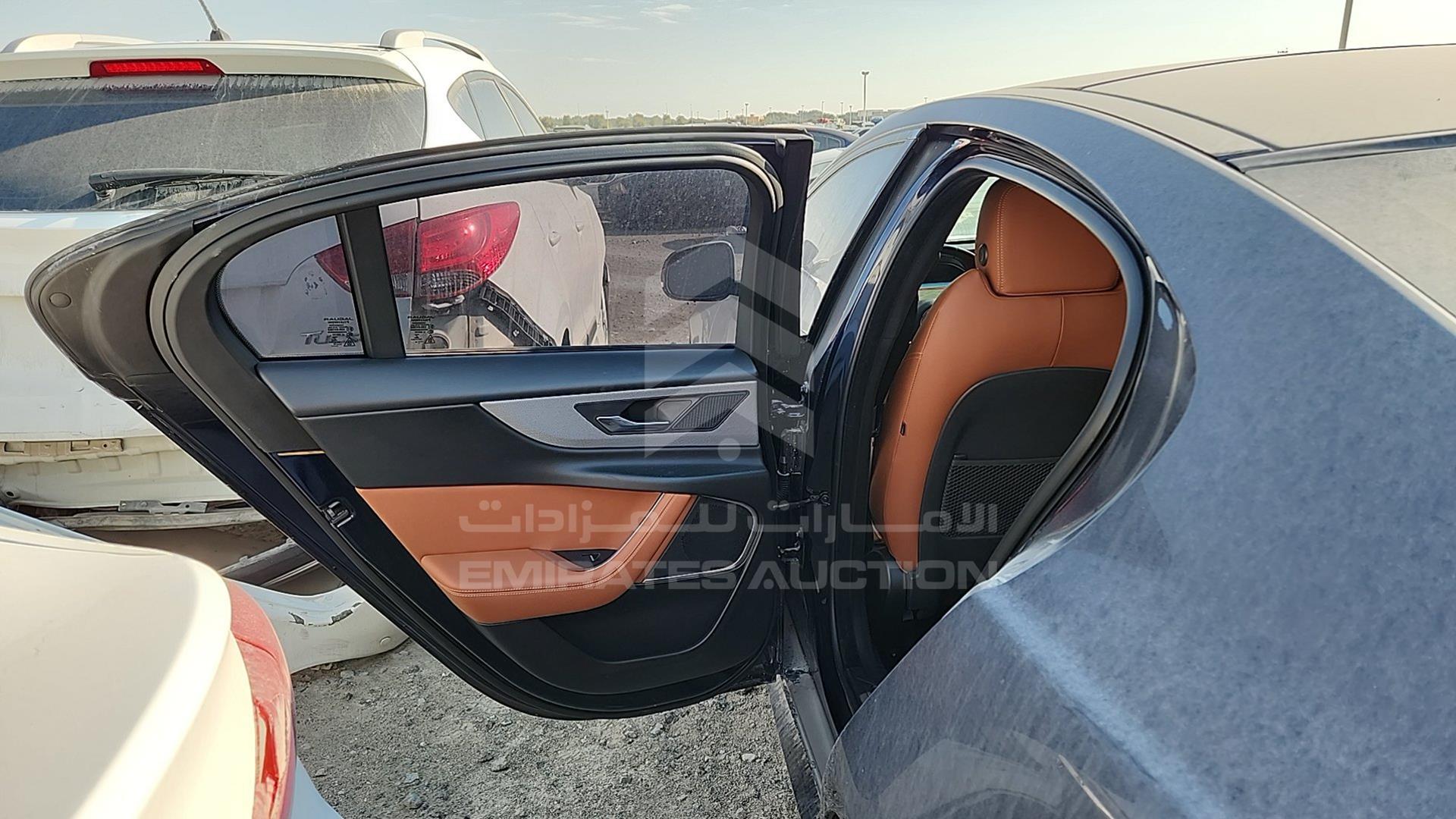 2020 JAGUAR XE VIN: SAJAB4BX2LCP65943