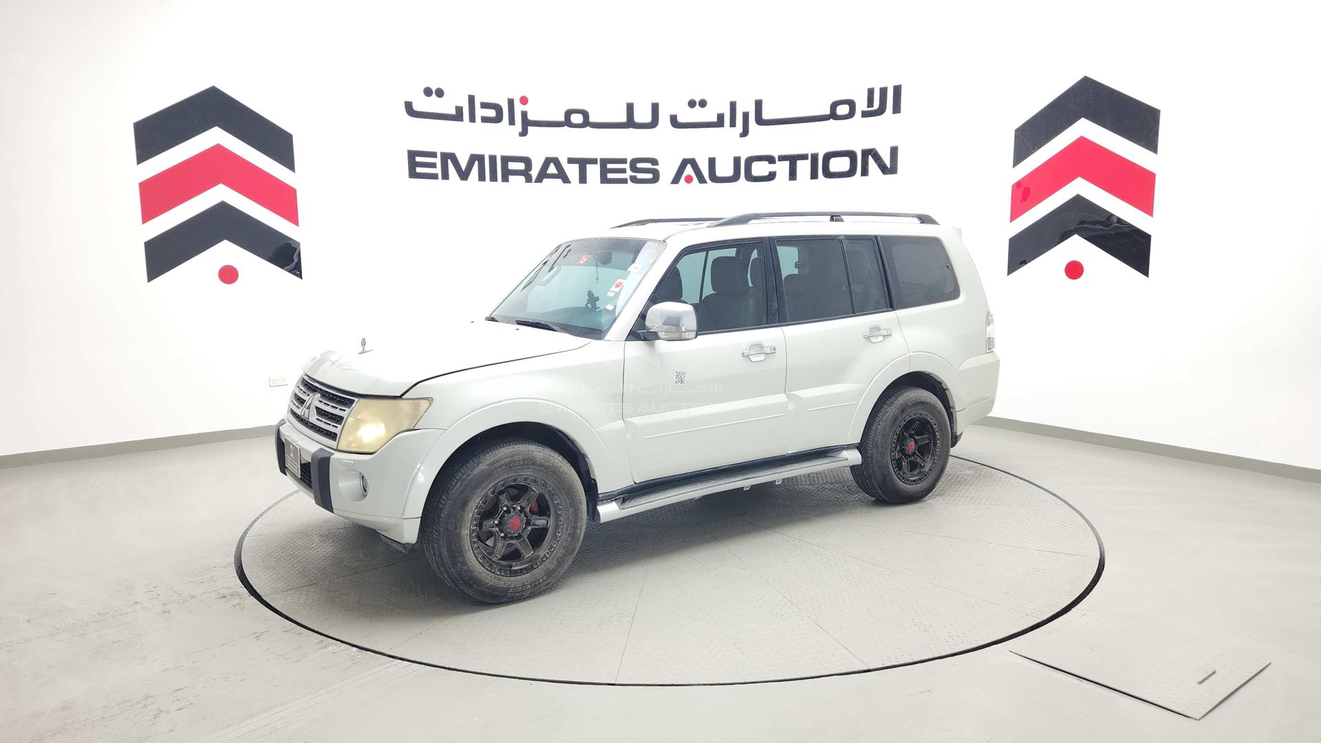 2010 MITSUBISHI PAJERO VIN: JMYLRV95WAJ716207
