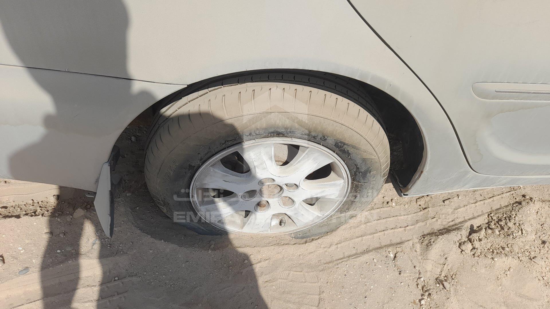 2004 TOYOTA CAMRY VIN: 6T1BE32K84X444136