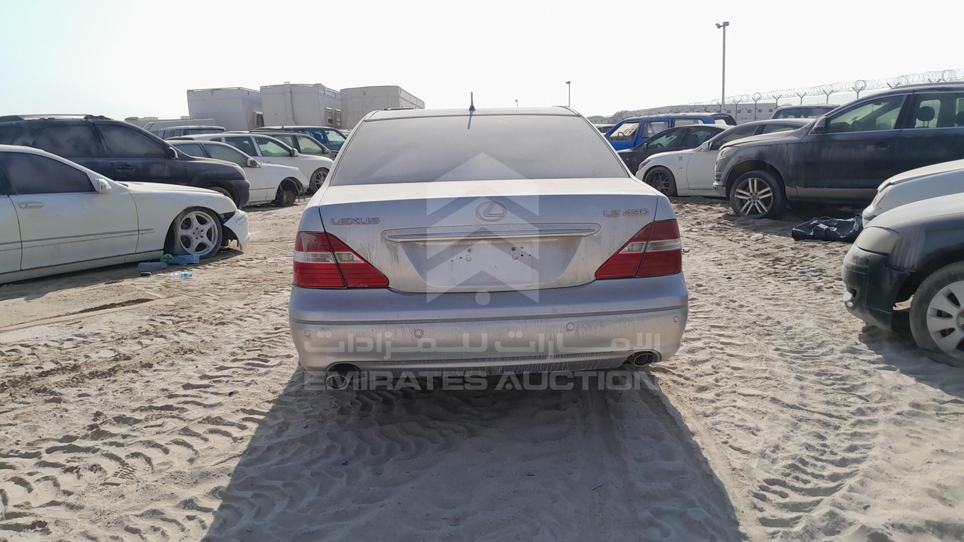 2005 LEXUS LS 430 VIN: JTHBN36F255013817